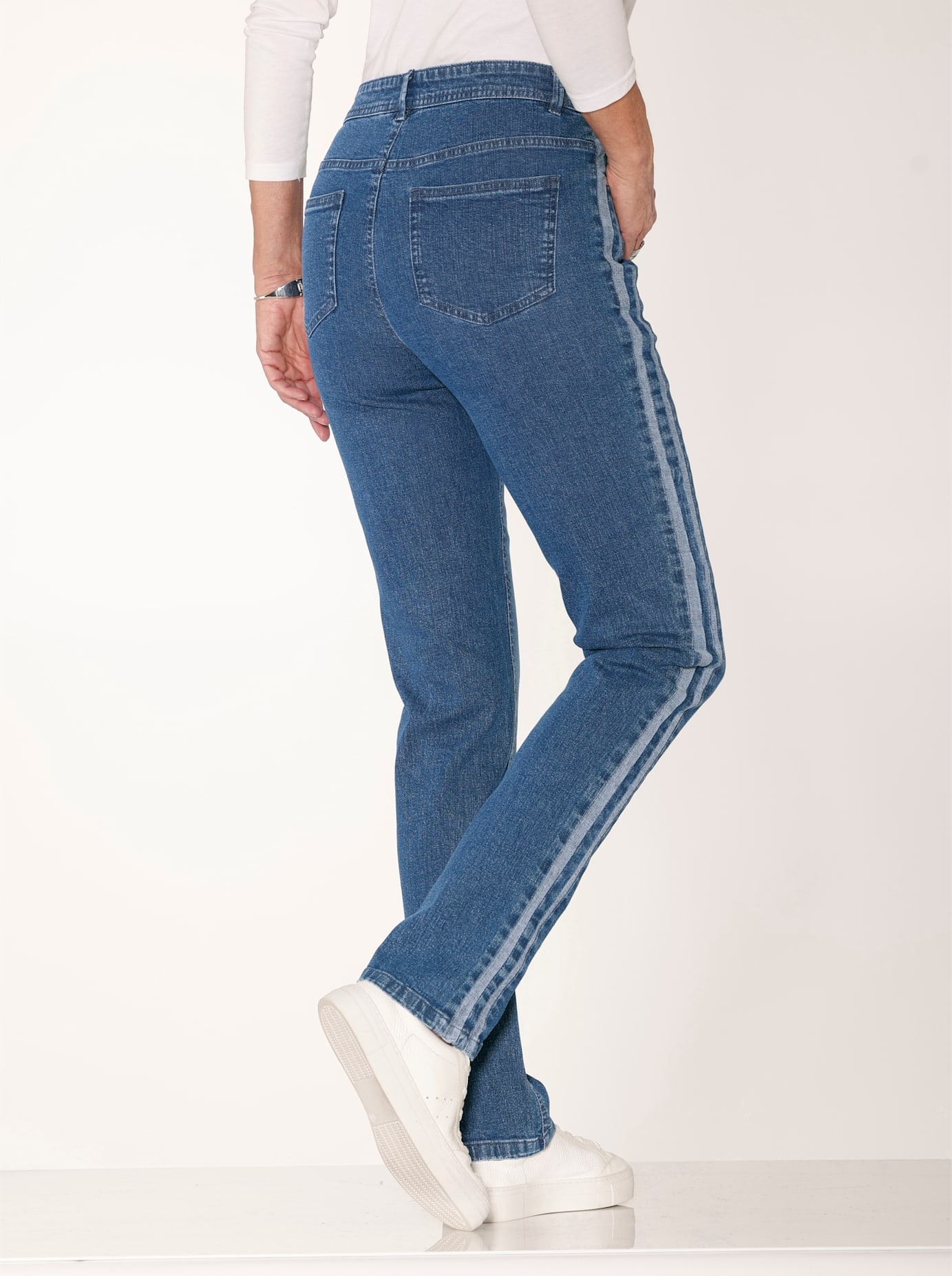 Casual Looks Bequeme Jeans 1
