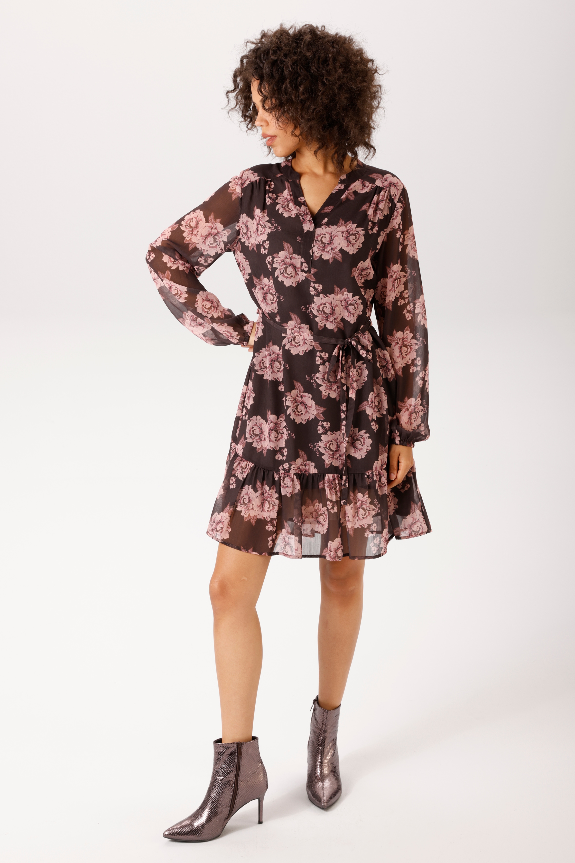 Aniston CASUAL Tunikakleid mit abnehmbarem Bindegürtel, mit romantischen Rosen bedruckt - NEUE KOLLEKTION