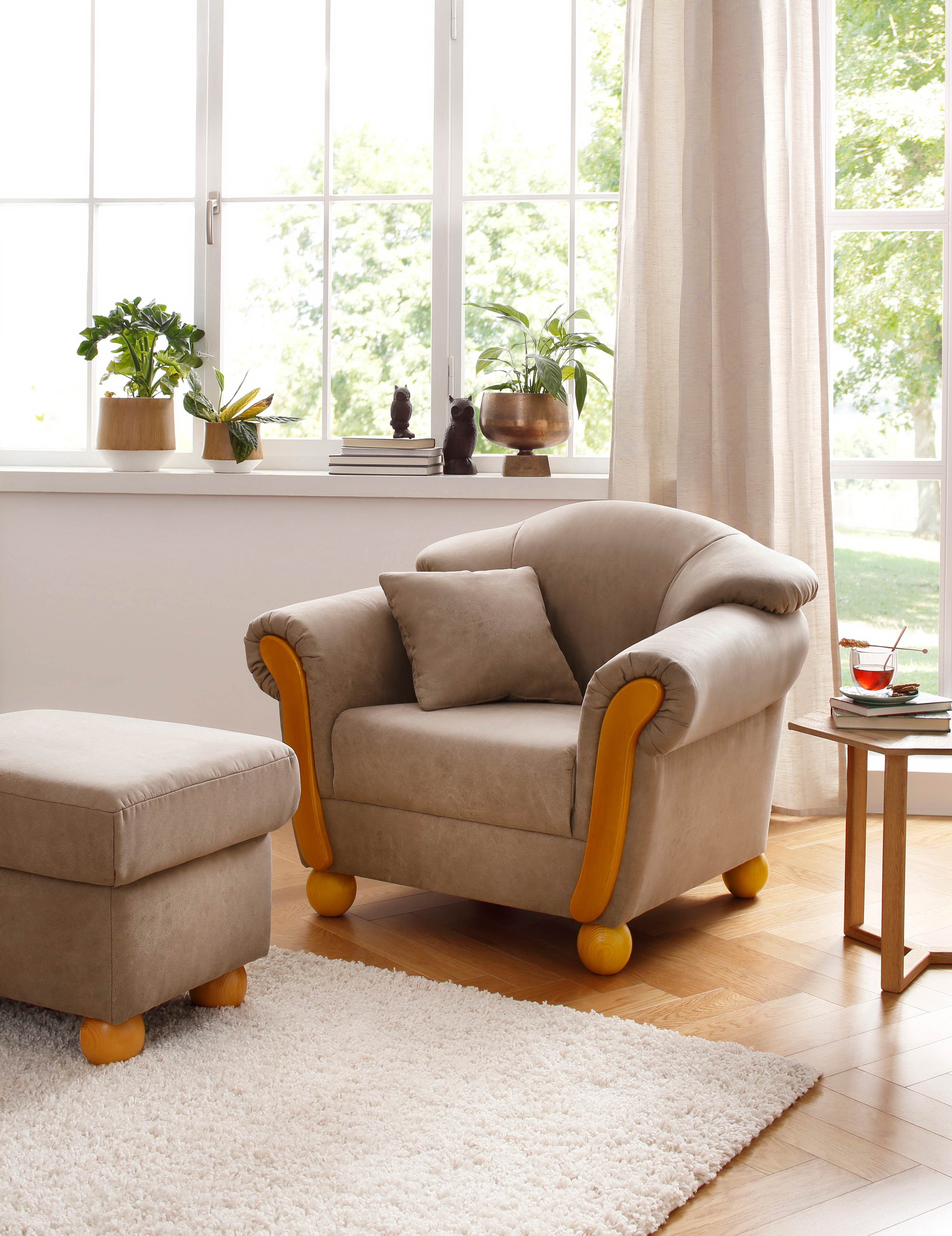 Home affaire Sessel "Milano, Loungesessel, bequem, Federkern, Breite 103cm" hoher Sitzkomfort mit Federkernpolsterung, incl. Zierkissen