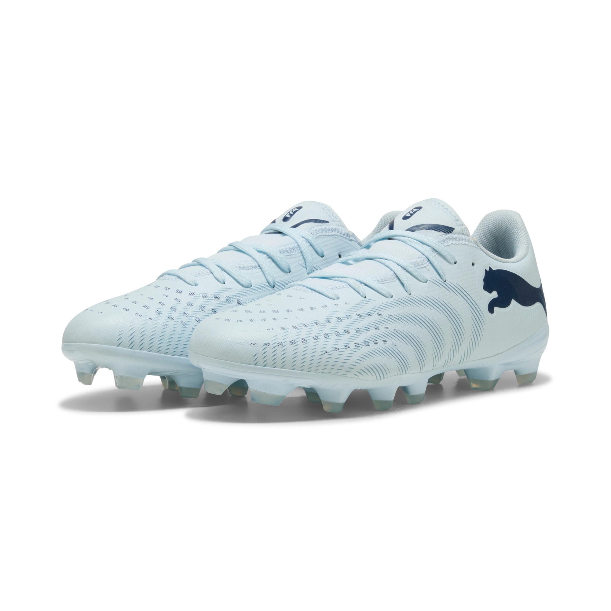 PUMA "FUTURE 9 PLAY FG/AG" für Rasen- und Kunstrasenplätze, leichtes Obermaterial aus Synthetik