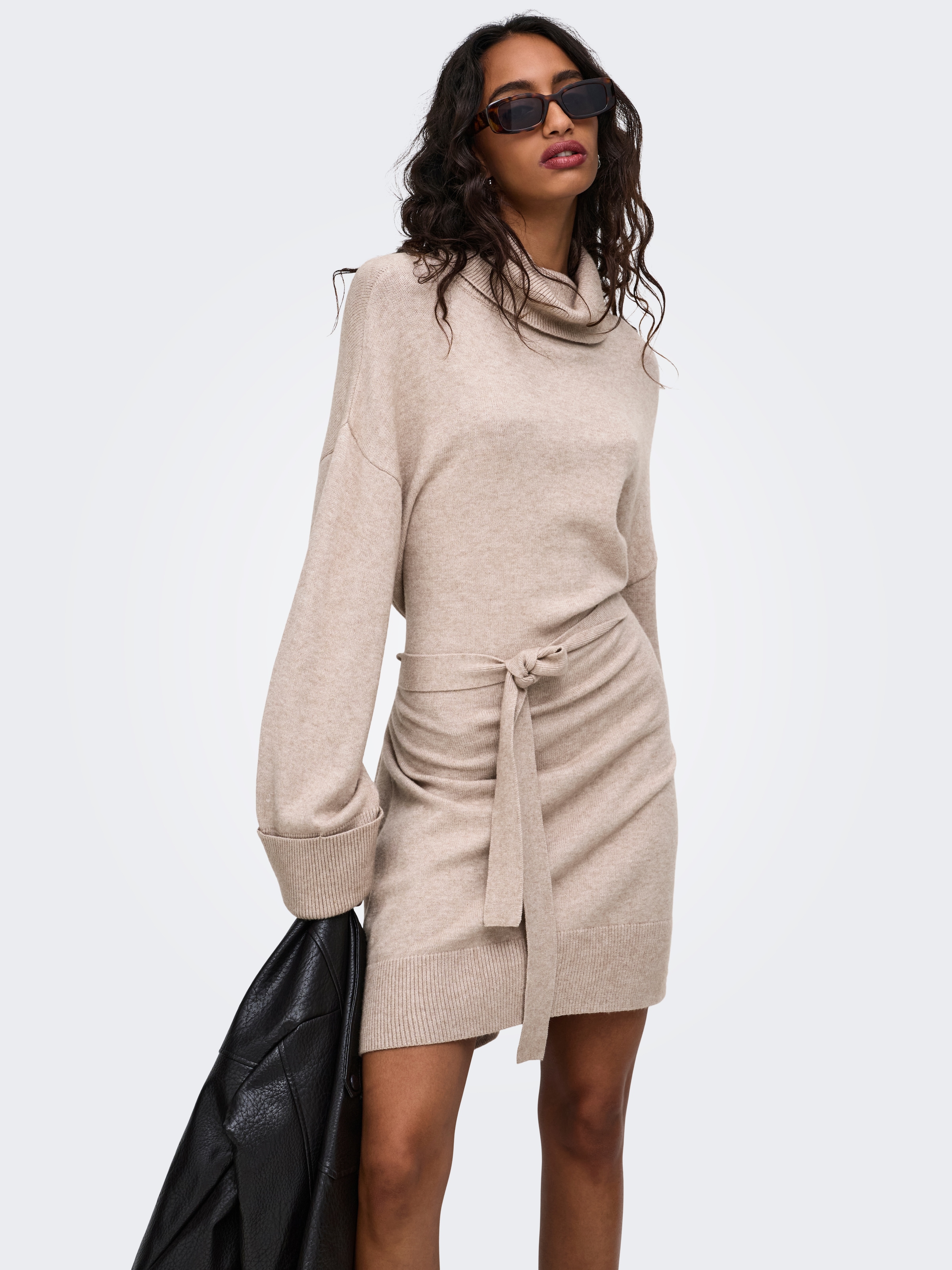 ONLY Strickkleid »ONLPRINCESS LS ROLL-NECK DRESS KNT NOOS« Viskosemischung, regular fit