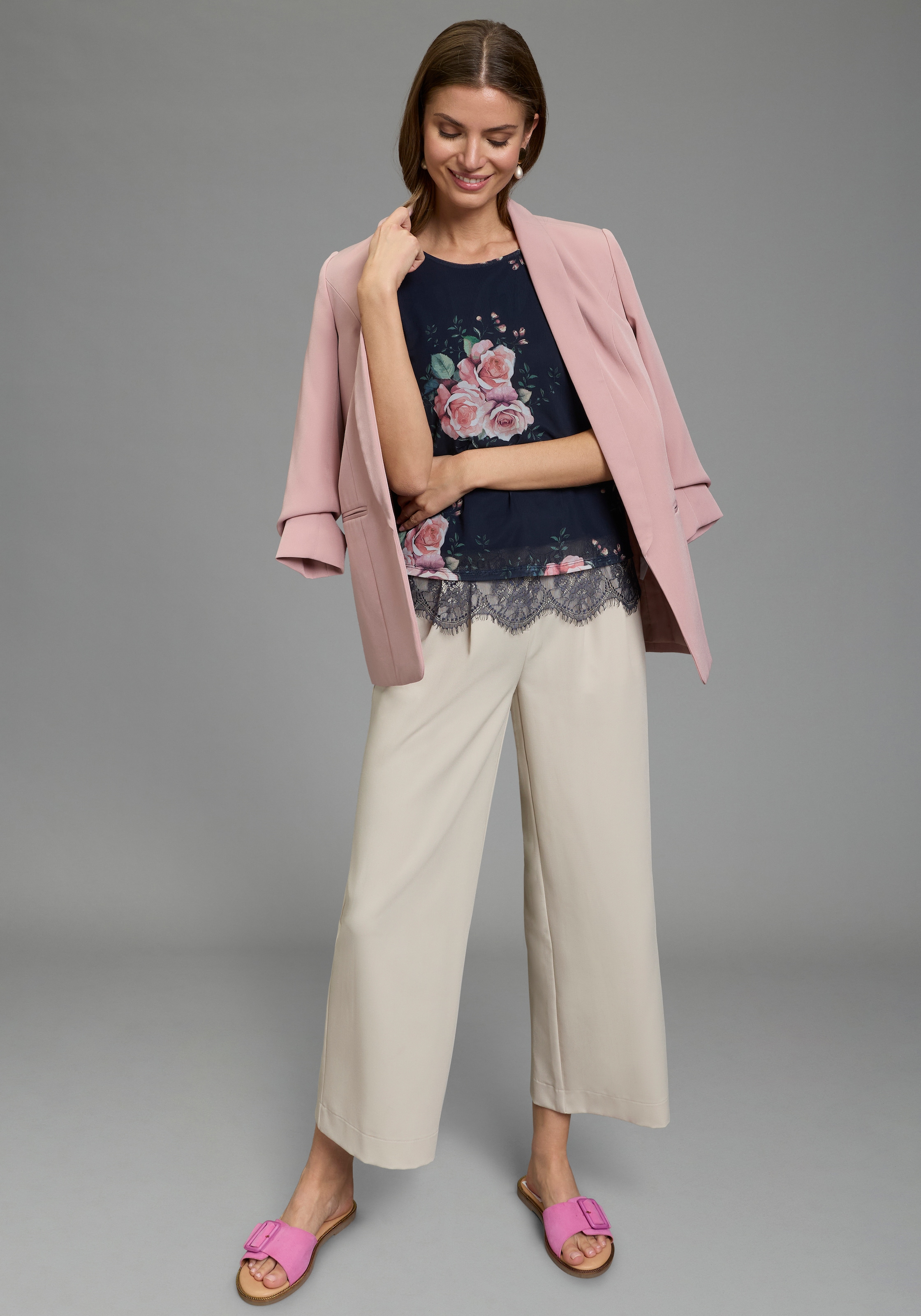 Laura Scott Blusentop aus weichem Mesh mit Spitze, geblümt