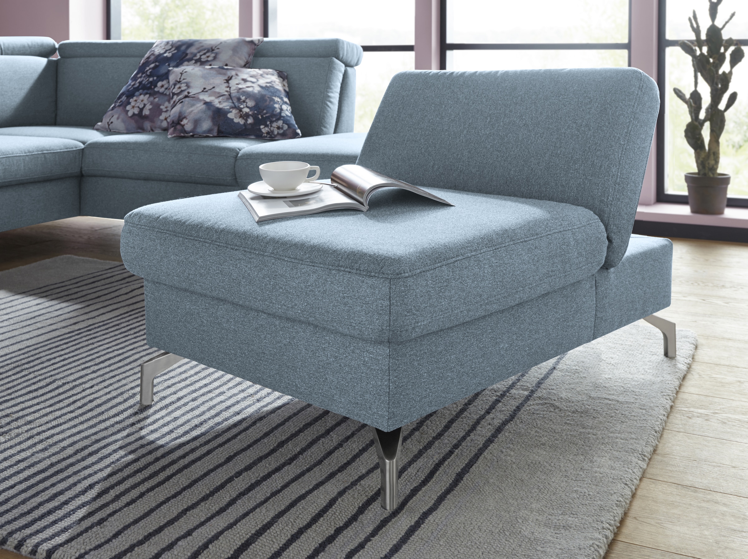sit&more Hocker »Brisbane«, Fußhöhe 12 cm, mit Federkern und Klappfunktion