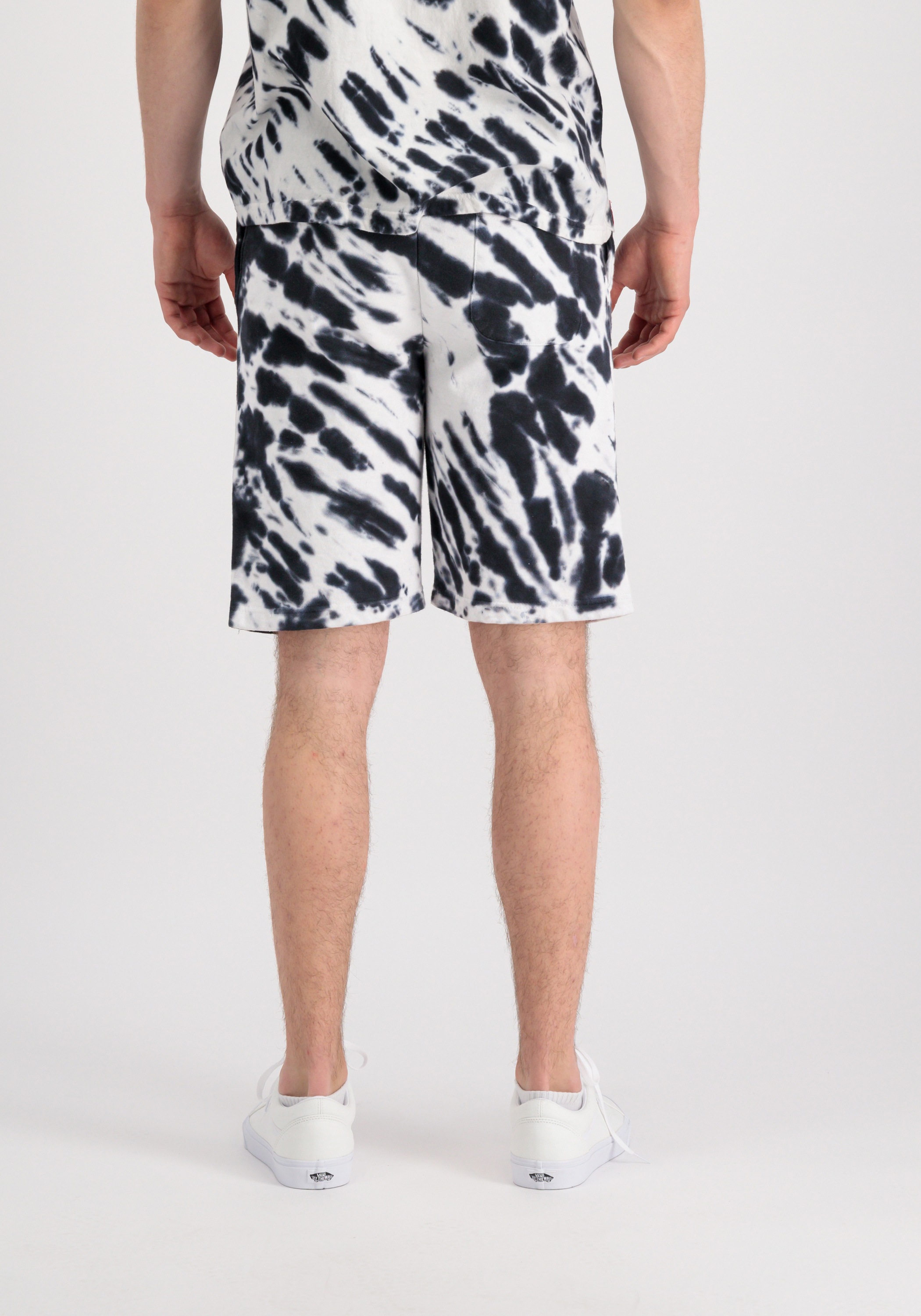 Alpha Industries Sweatshorts "Tie Dye Shorts" günstig online kaufen