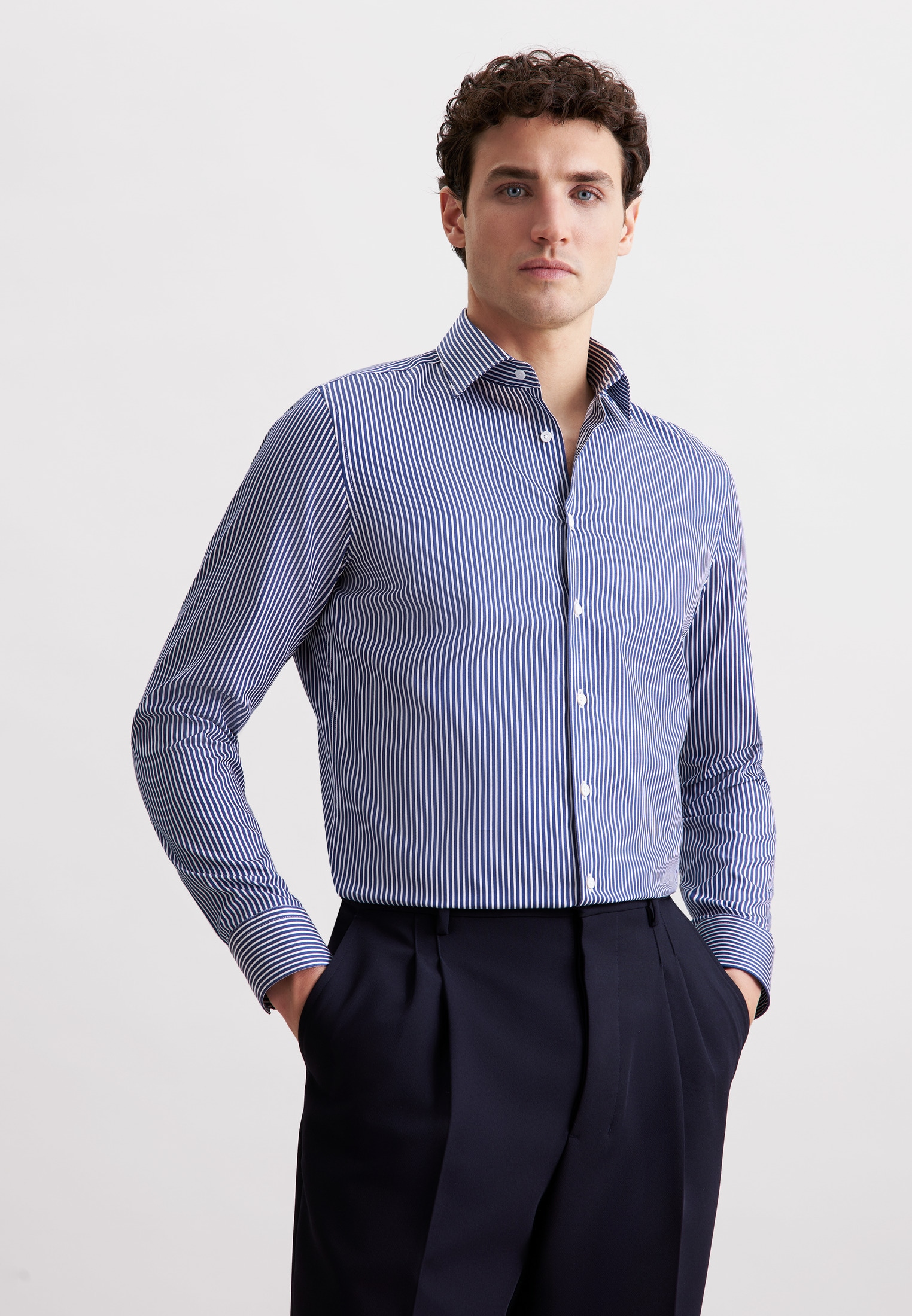 seidensticker "Schwarze Rose" X-Slim 1/1 Kentkragen Gestreift