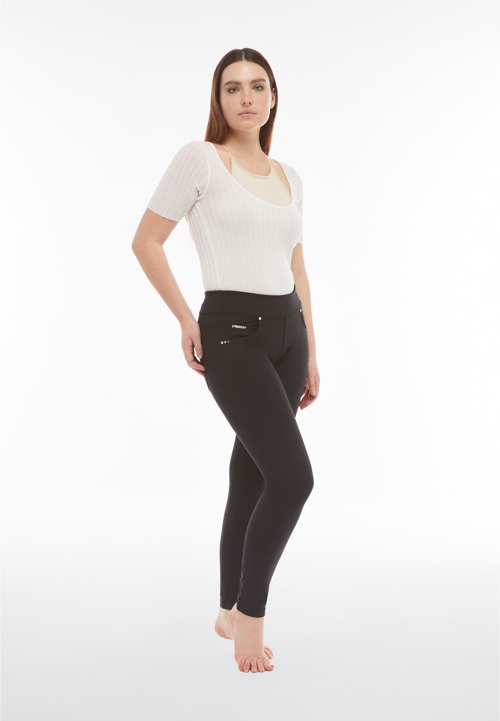 Freddy Leggings »NOW YOGA SKINNY«, sitzt wie eine zweite Haut ohne einzuengen