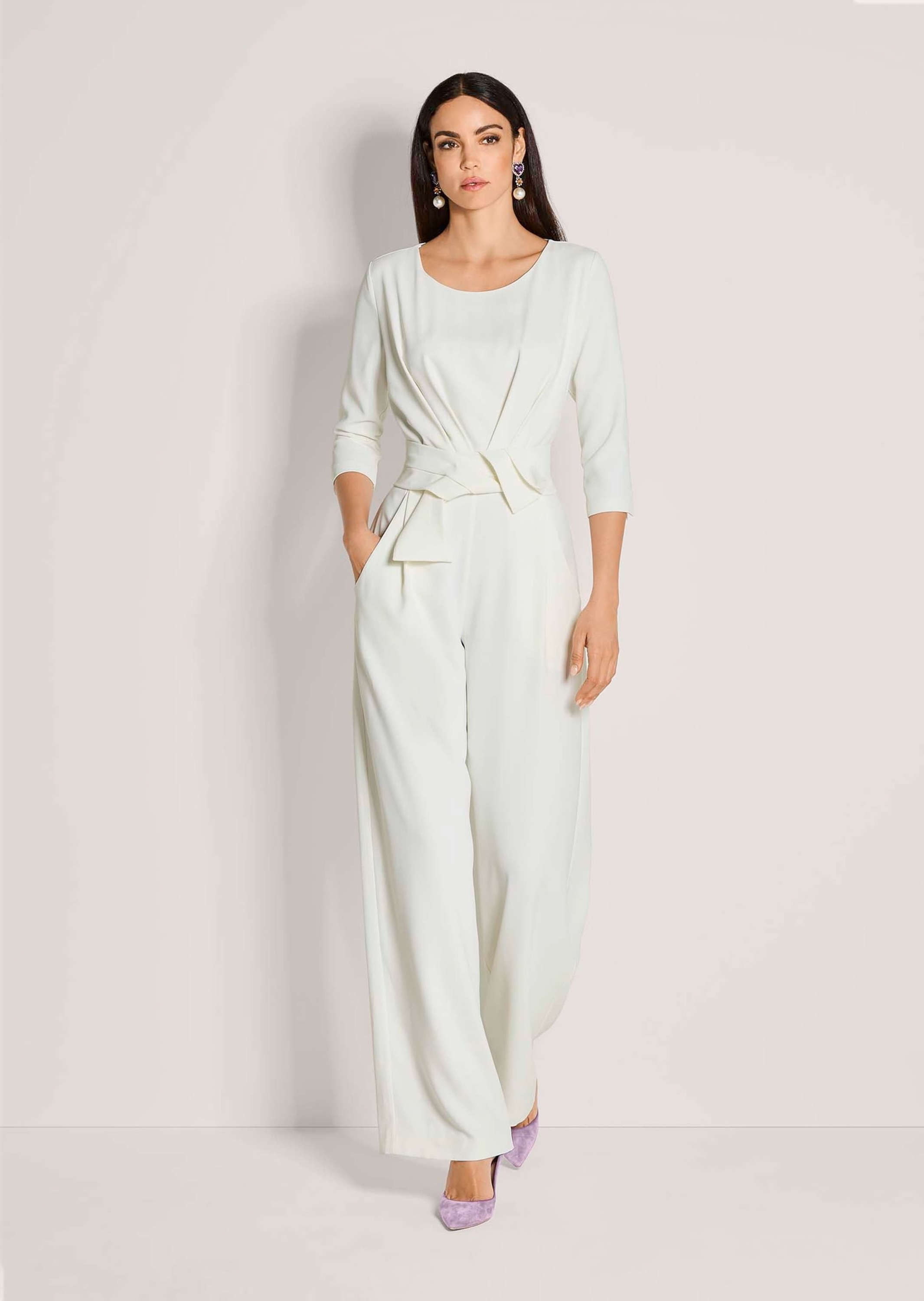 Thumbnail - MADELEINE Overall "Overall Eleganter Jumpsuit mit Layering-Oberteil"