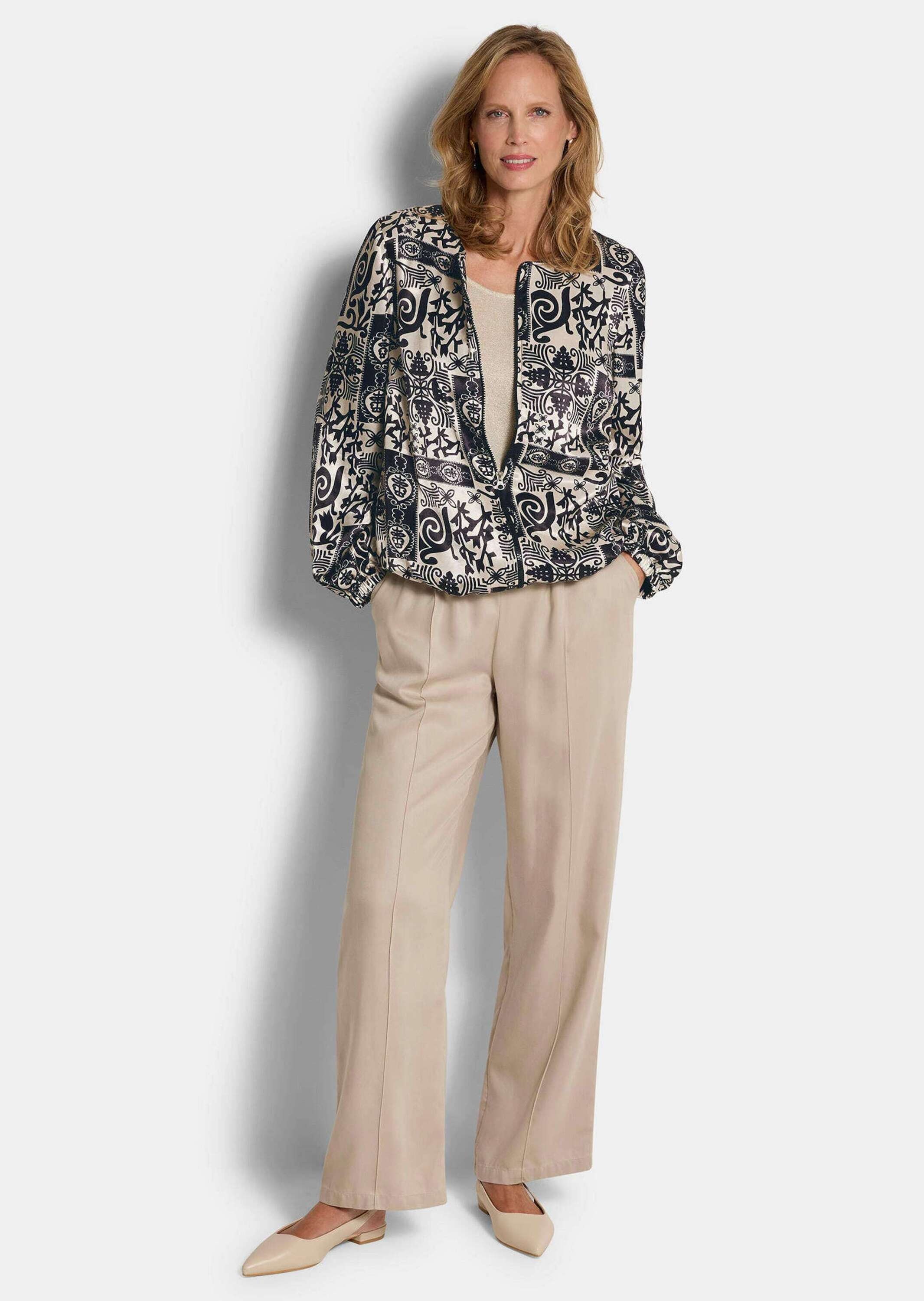 GOLDNER Kurzjacke "Kurzgröße Satinjacke mit Aztekenmuster" Kordelzug am Sau günstig online kaufen