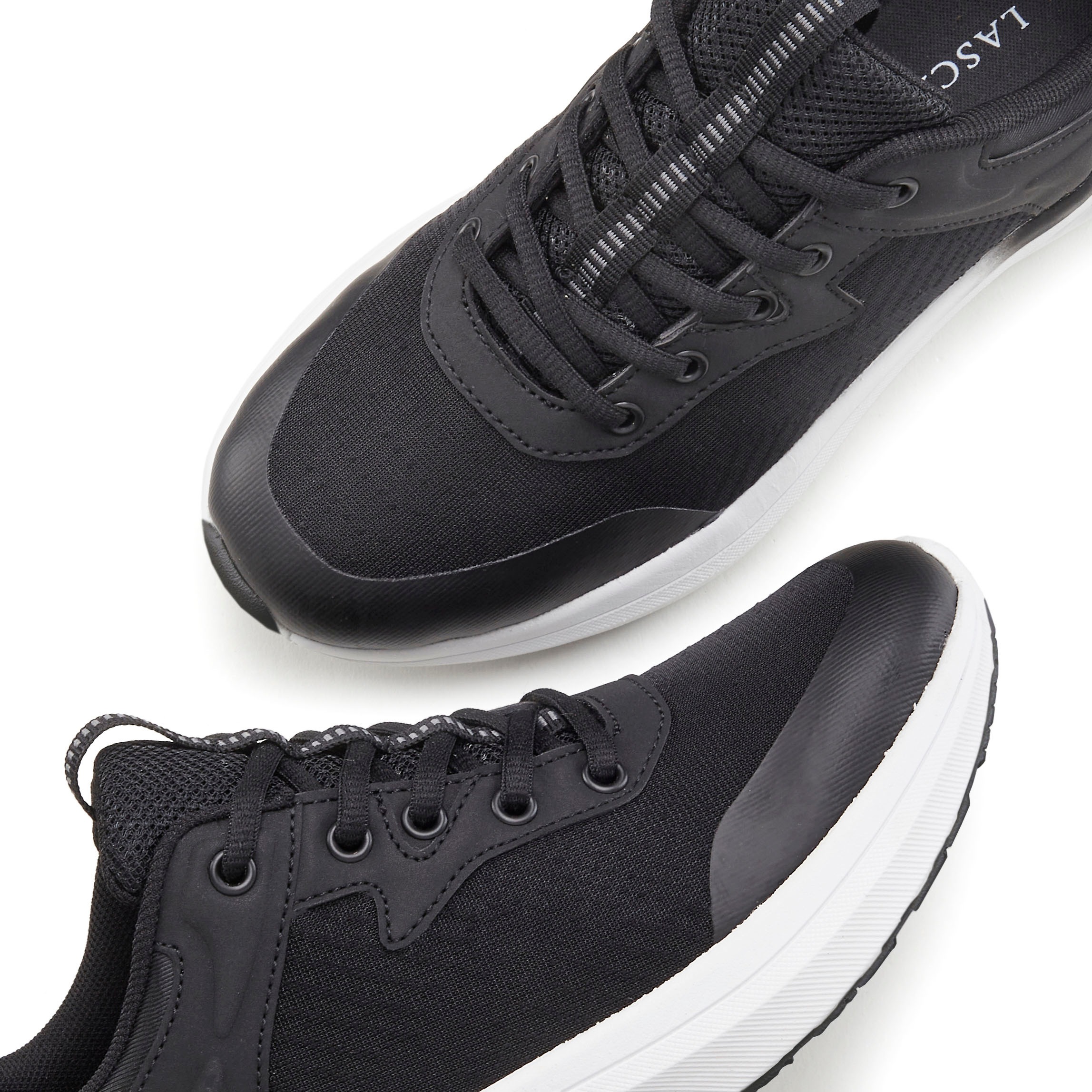 Sneaker LASCANA "Turnschuhe", Damen, Gr. 36, schwarz, Obermaterial: 70% Textilmaterial, 30% Lederimitat. Decksohle: 100% Textilmaterial. Futter: 100% Textilmaterial. Laufsohle: 100% Synthetik, unifarben, Basic, Schuhe Sneaker, Freizeitschuh, Schnürhalbsch 3