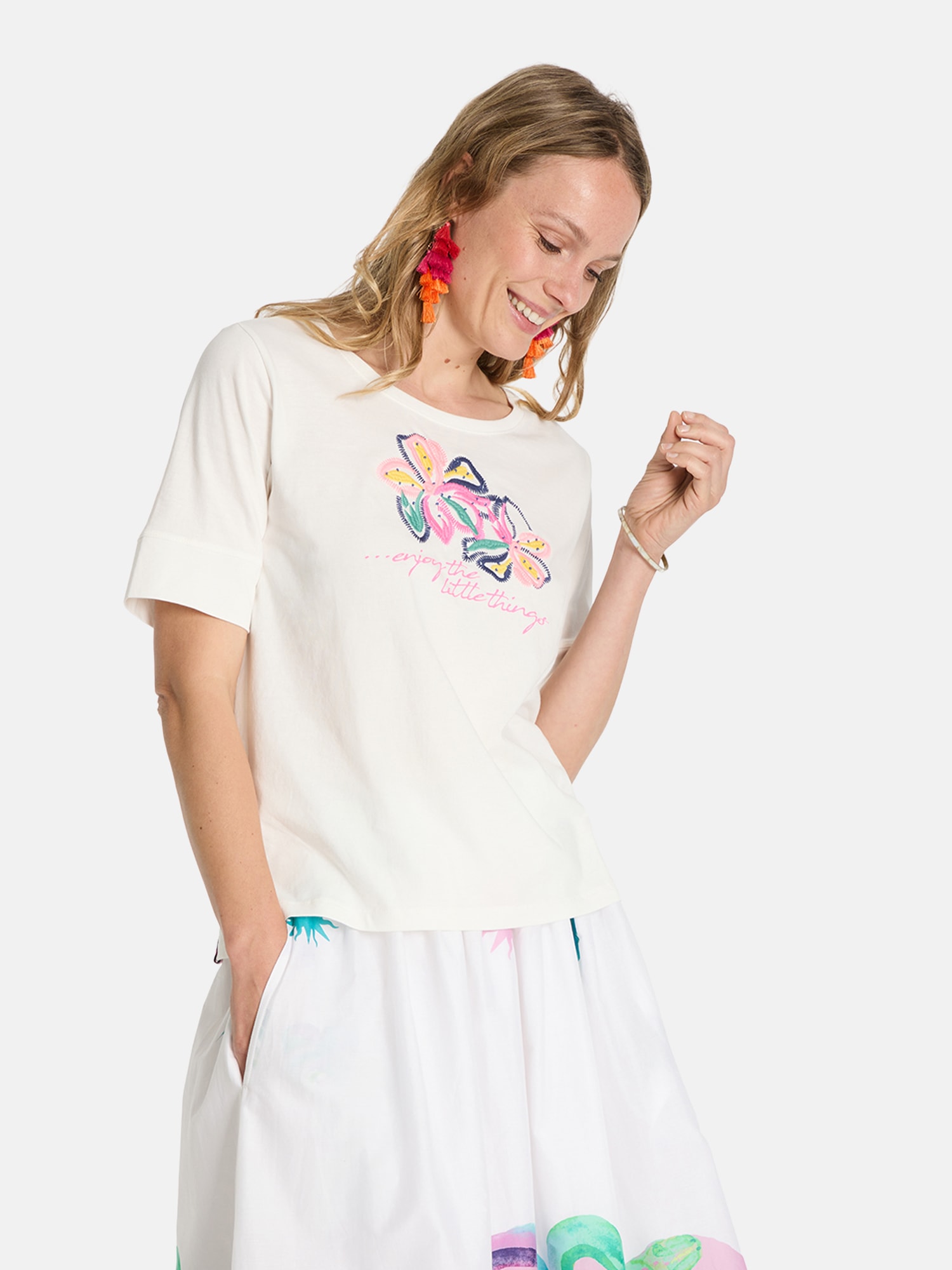 Lieblingsstück Rundhalsshirt "DianeL", mit Stickerei und Glitzernieten günstig online kaufen