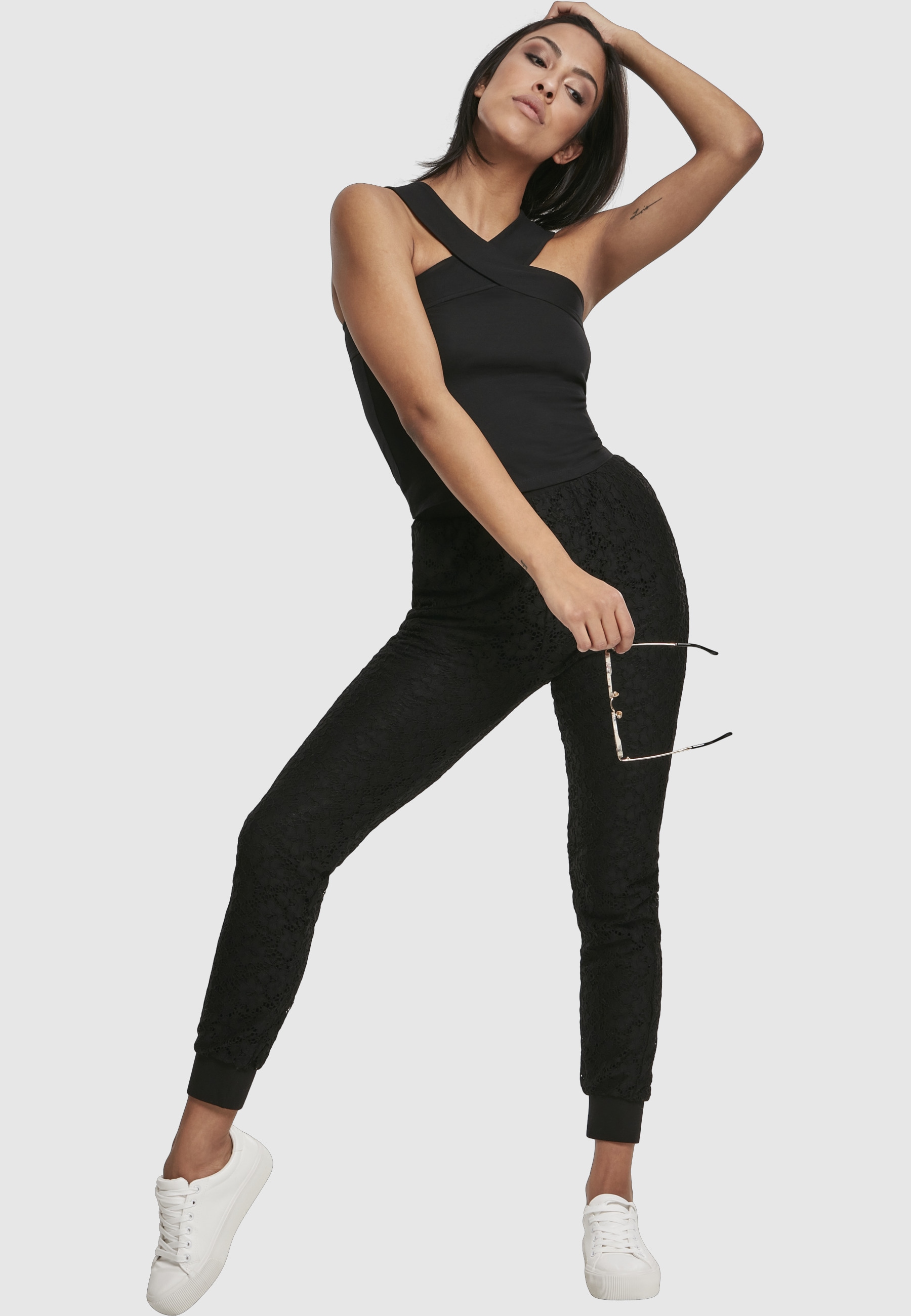 URBAN CLASSICS Yoga & Relax Shirt »Urban Classics Damen Ladies Cross Top« 1 Stk.
