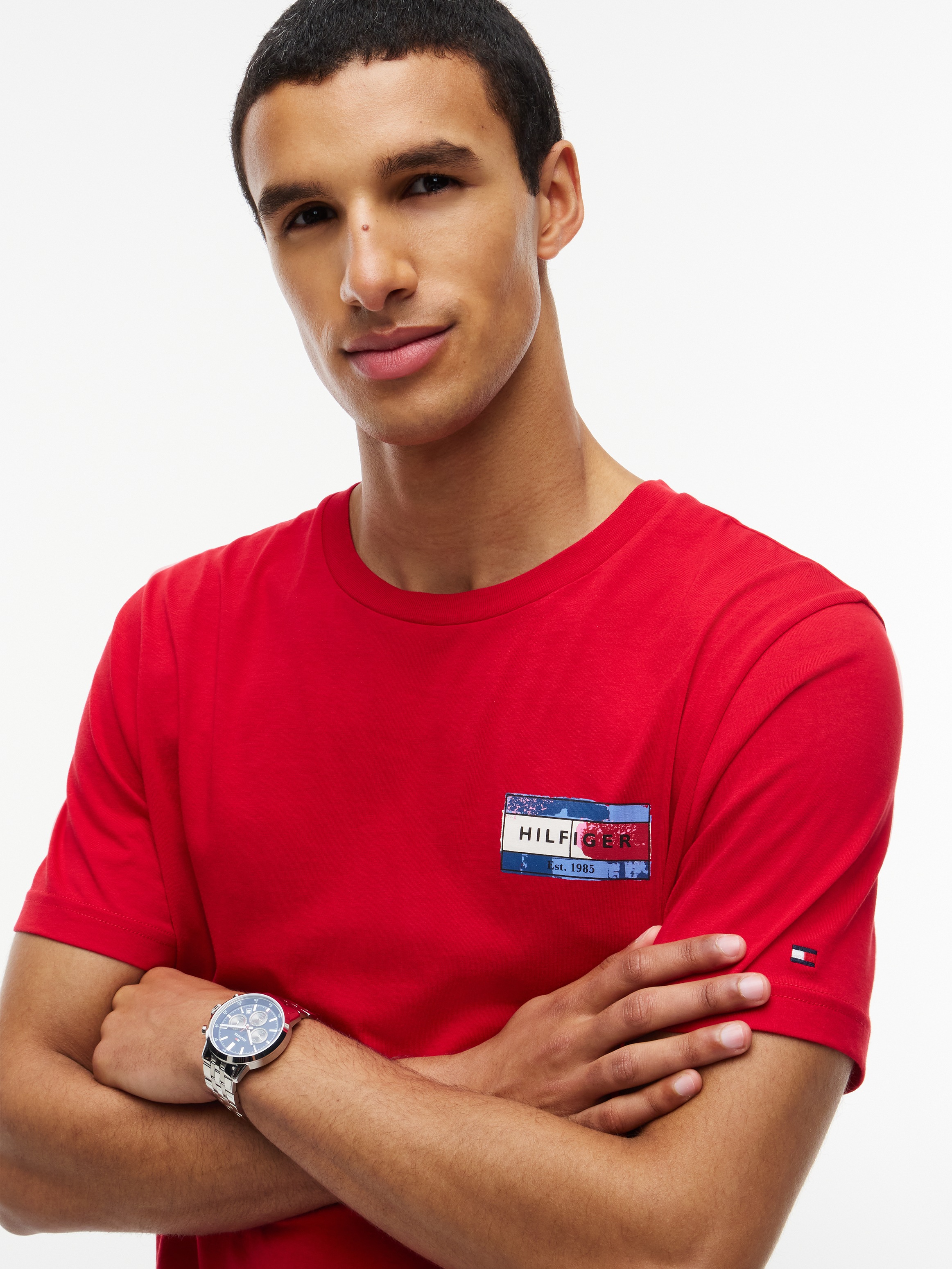 Tommy Hilfiger T-Shirt »BRAND LOVE BACK FLAG GRAPHIC« mit markantem Rückenprint, normale Passform