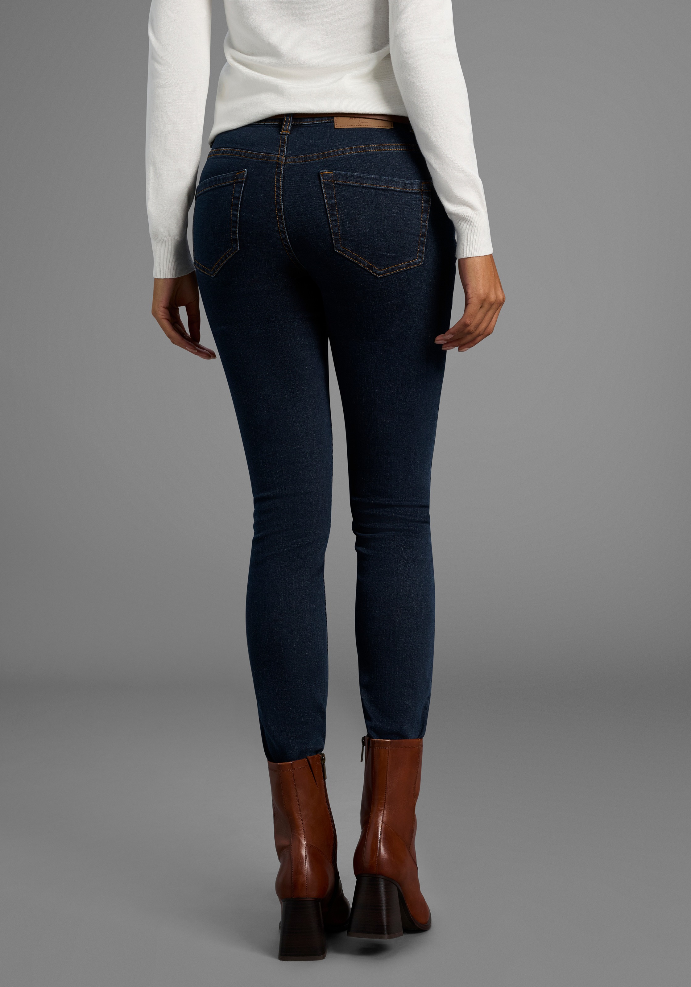Arizona Slim-fit-Jeans "Bund mit seitlichem Gummizugeinsatz", schmale Passf günstig online kaufen