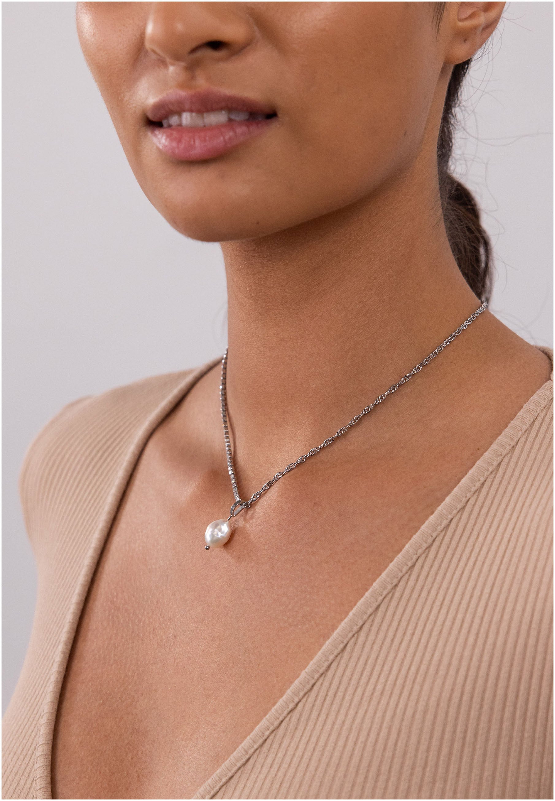 Purelei Kette mit Anhänger »Schmuck Geschenk Elua Glitzer, 2108«, mit Zirkonia (synth.) - mit Süßwasserzuchtperle
