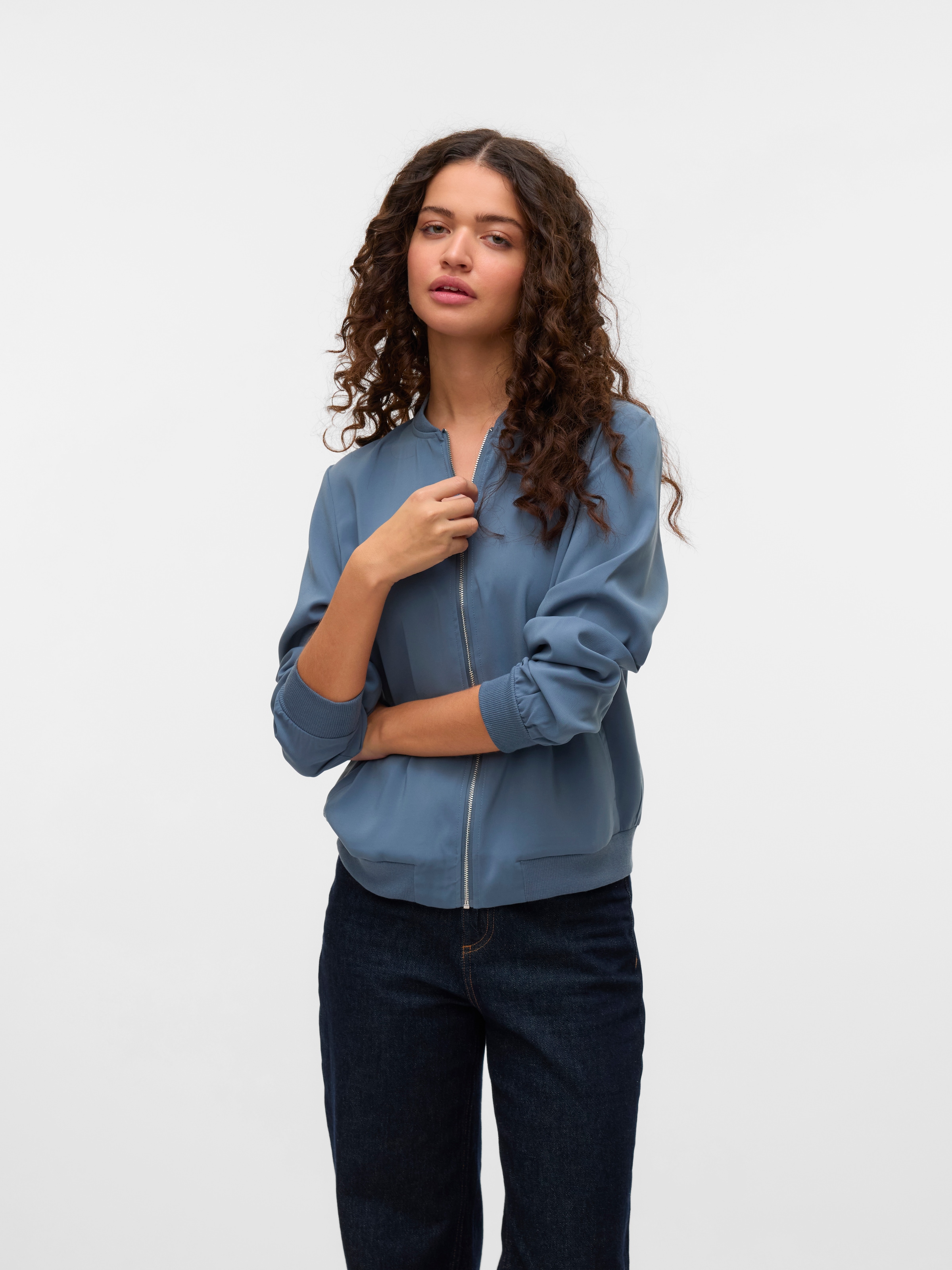Vero Moda Bomberjacke "VMCOCO L/S BOMBER NOOS" in modisch kurzer Form, mit günstig online kaufen
