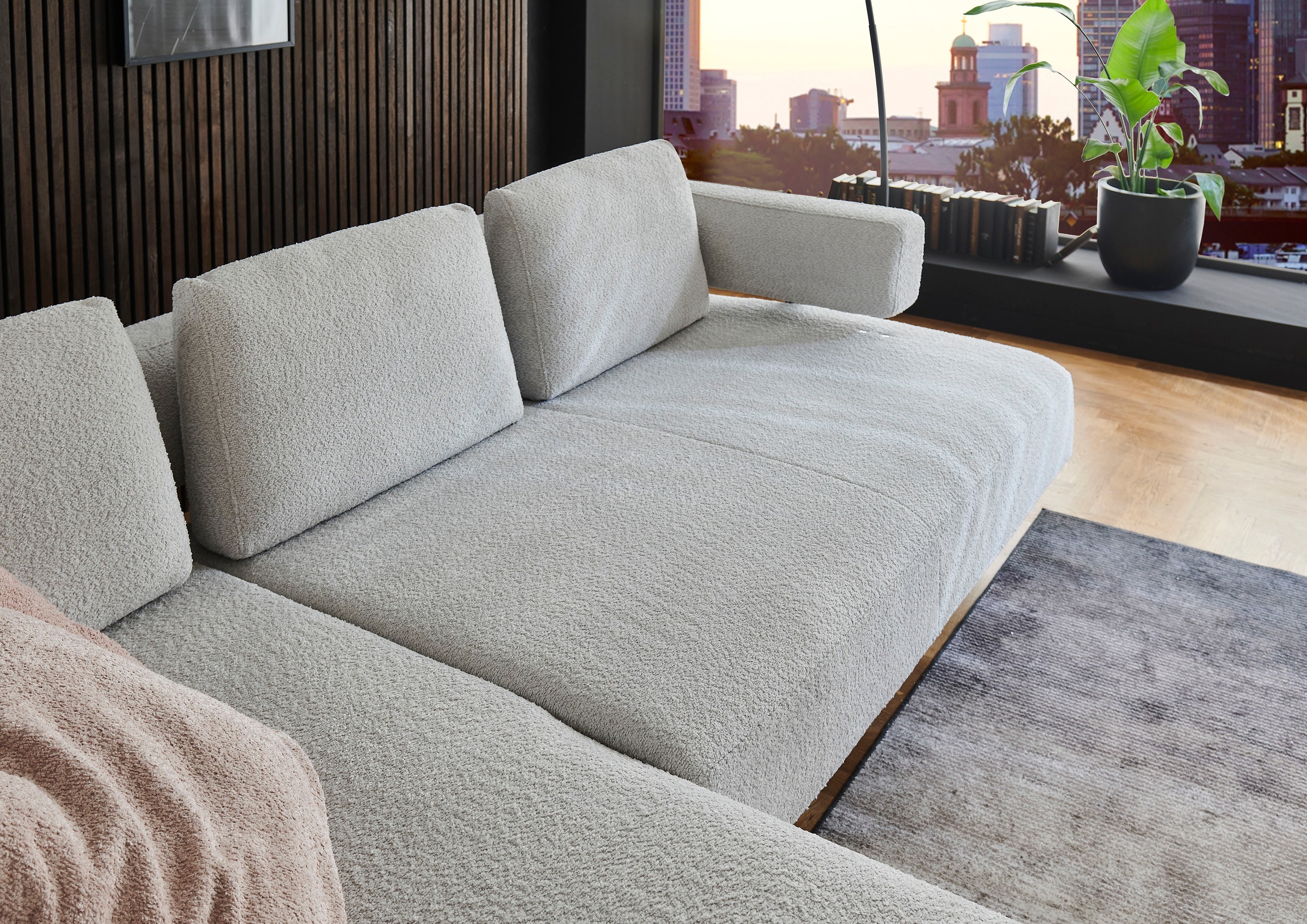 HUKLA Ecksofa »HU-HP18064 L-Form«, (Set), Optional mit motorischer Vorziehbank, stylische Reling