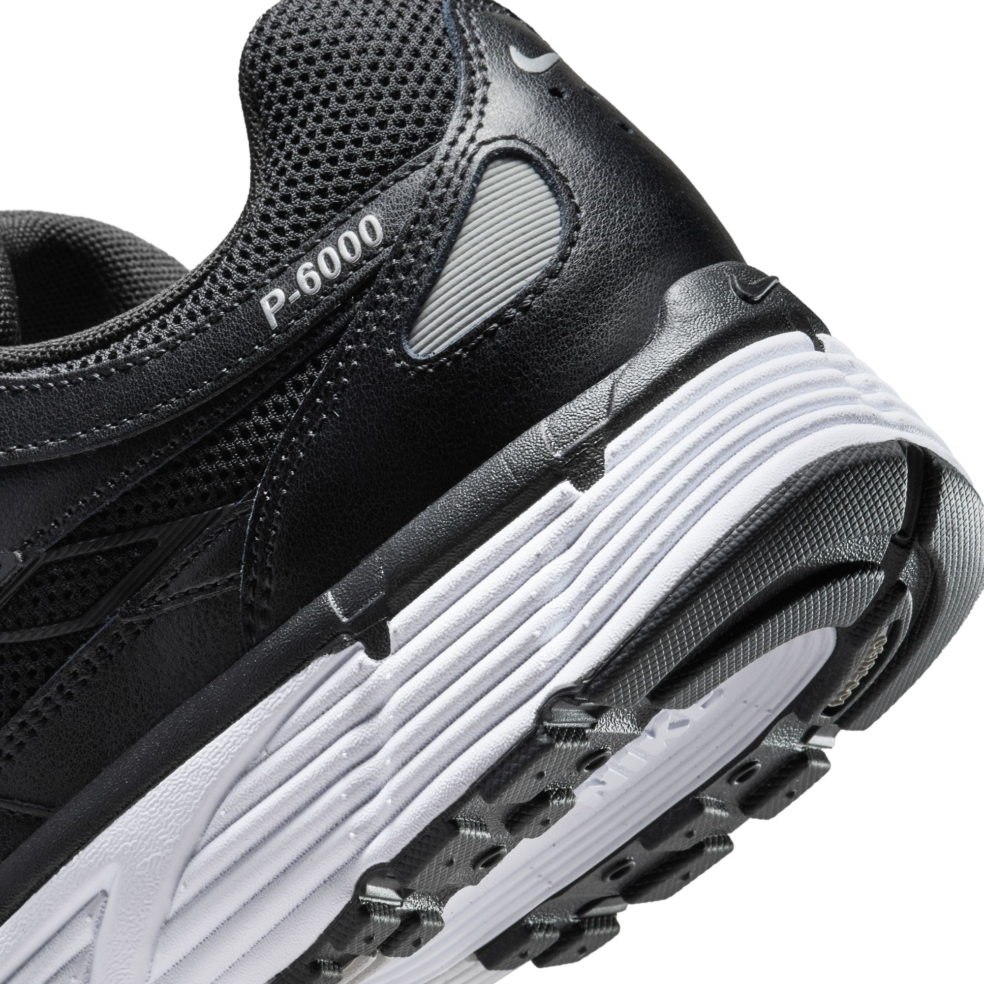 Nike Sportswear Sneaker »P-6000«