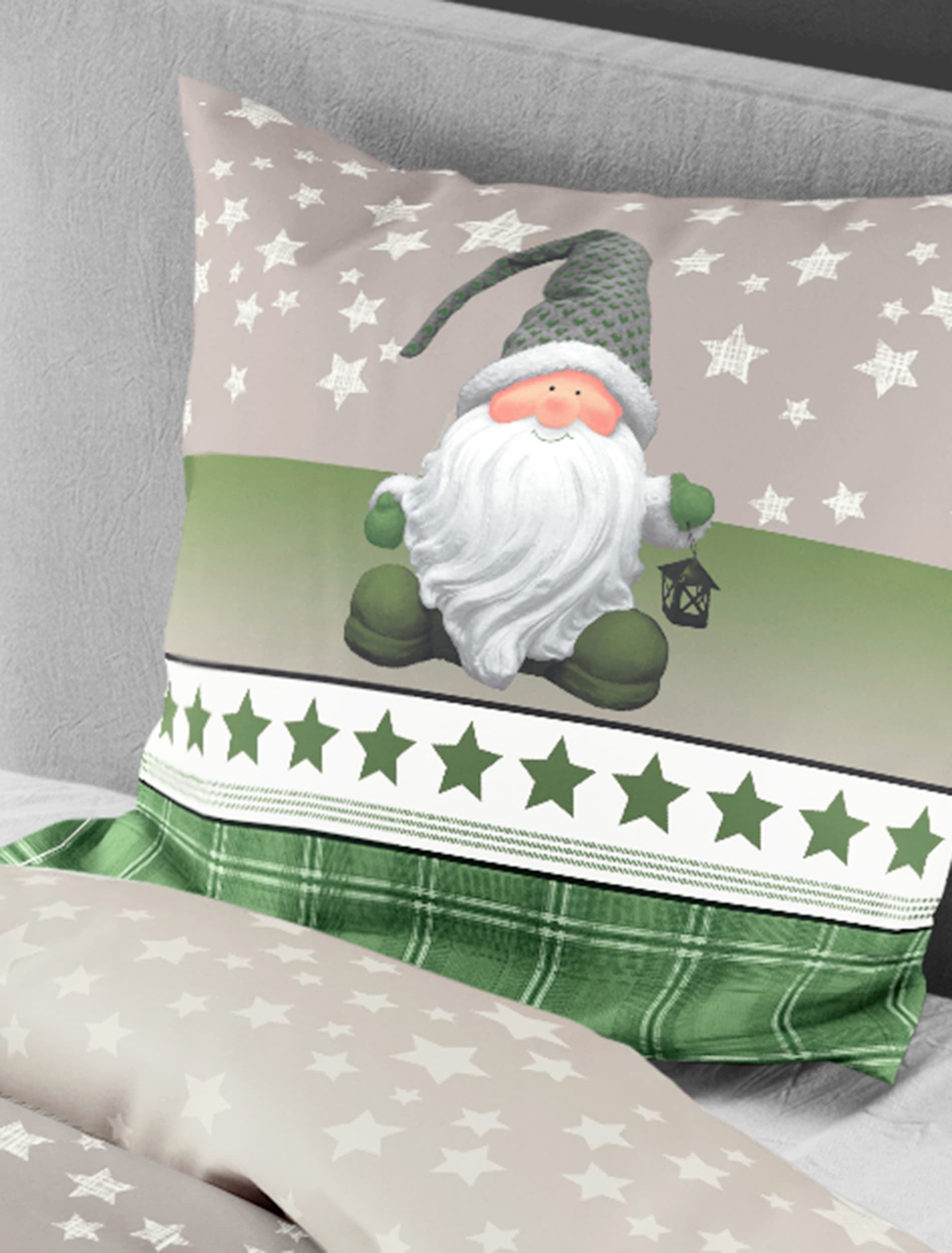 BIERBAUM Bettwäsche »Wichtel«, 100 % Baumwolle, Biber, unterschiedliche Weihnachts-Designs