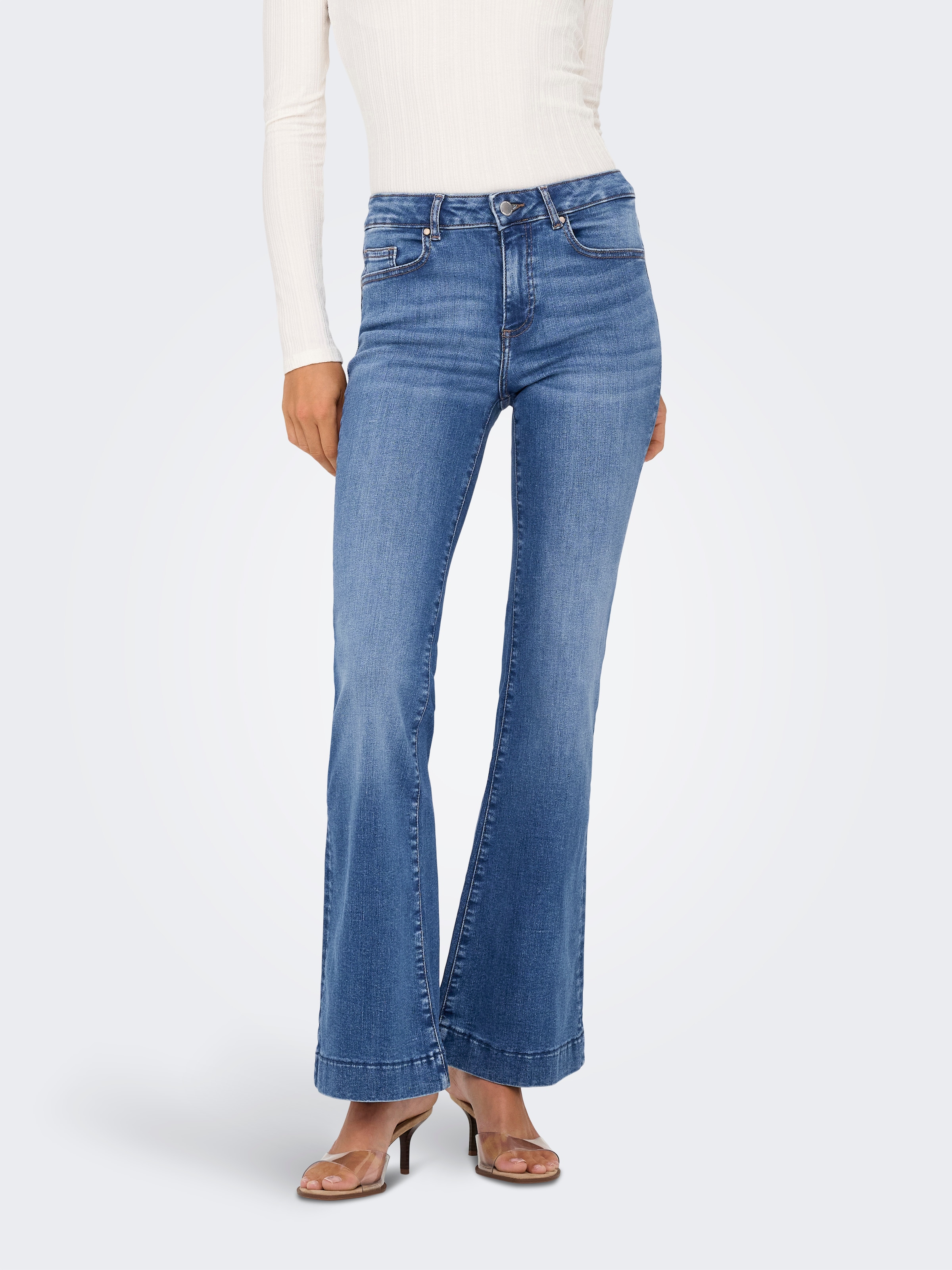 ONLY Bootcut-Jeans "ONLBLUSH MID RETROFLARED DNM DIA550 NOOS" günstig online kaufen