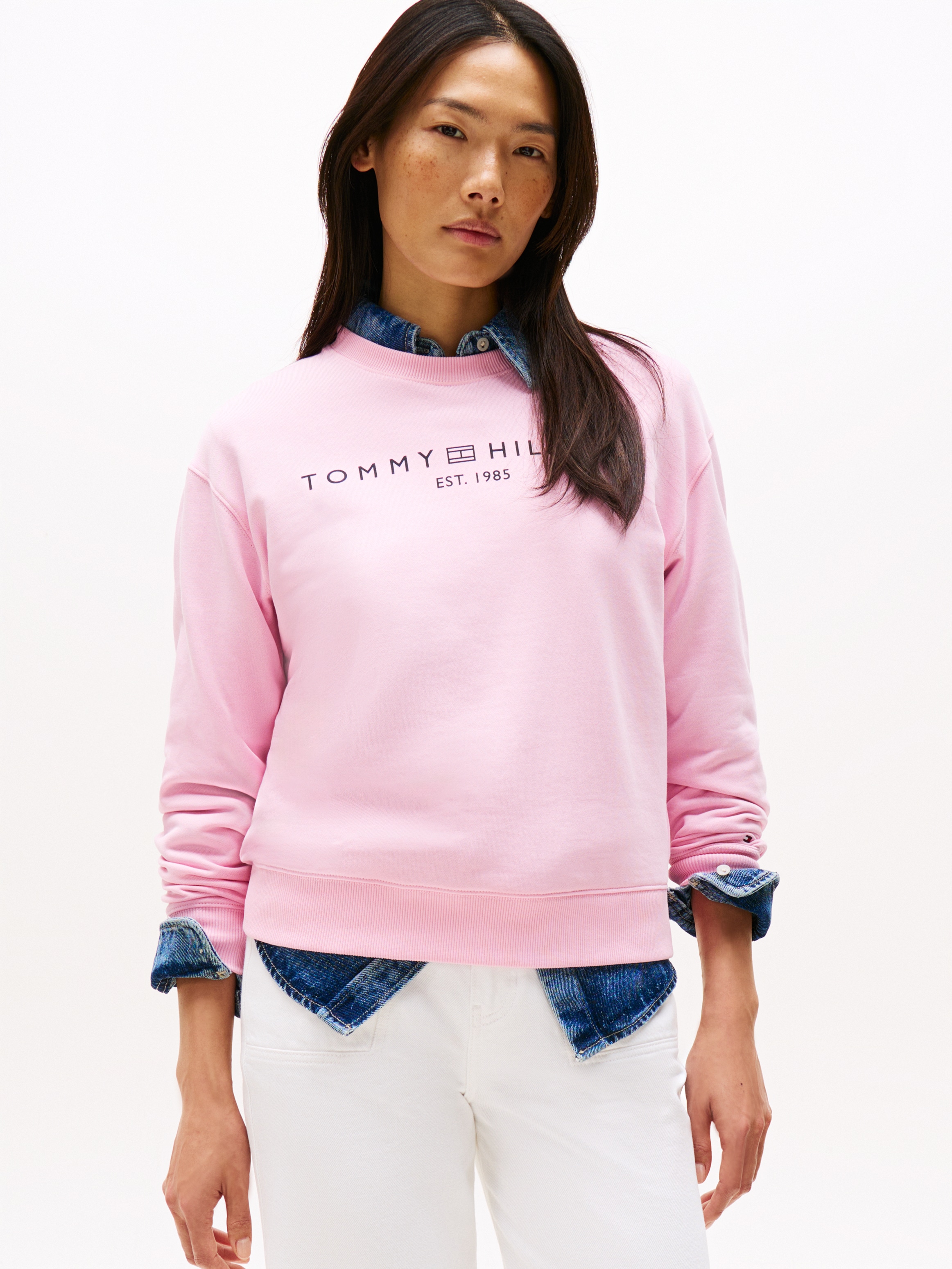 Tommy Hilfiger Sweatshirt "MDRN REG CORP LOGO C-NK SWTSHRT", mit Logoschrif günstig online kaufen