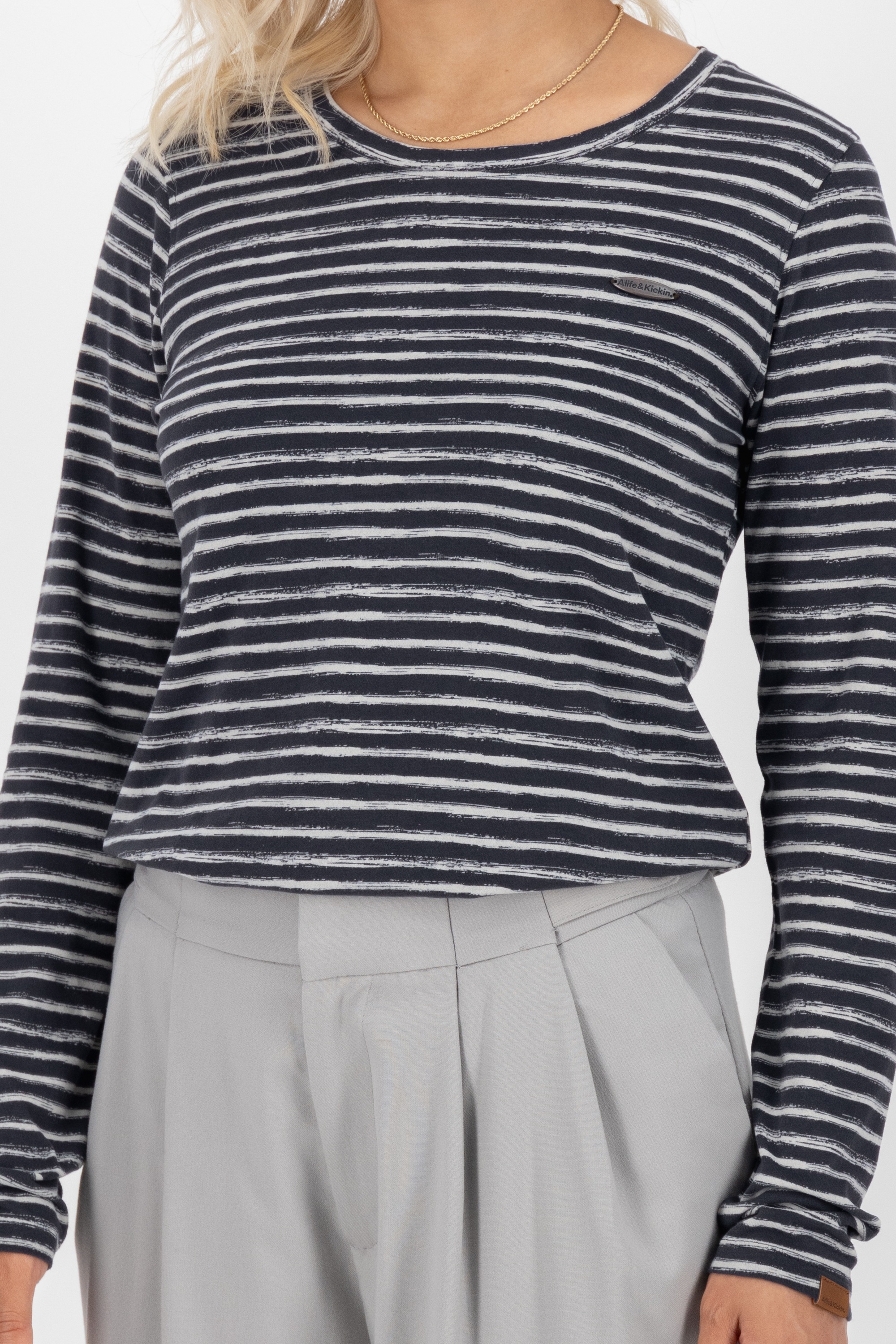 Alife & Kickin Langarmshirt »Damen LeaAK Z«, Figurnah geschnittenes Longsleeve Shirt mit Rundhalsausschnitt