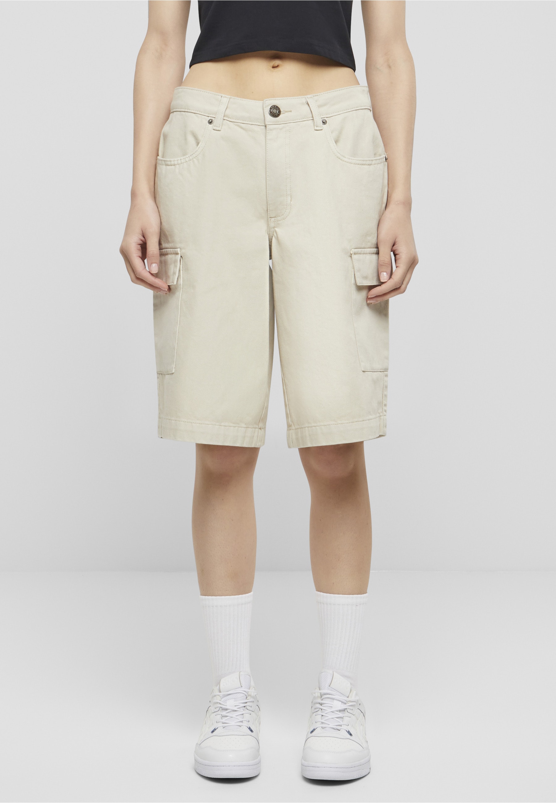 URBAN CLASSICS Cargoshorts »Urban Classics Ladies Cotton Cargo Bermuda«