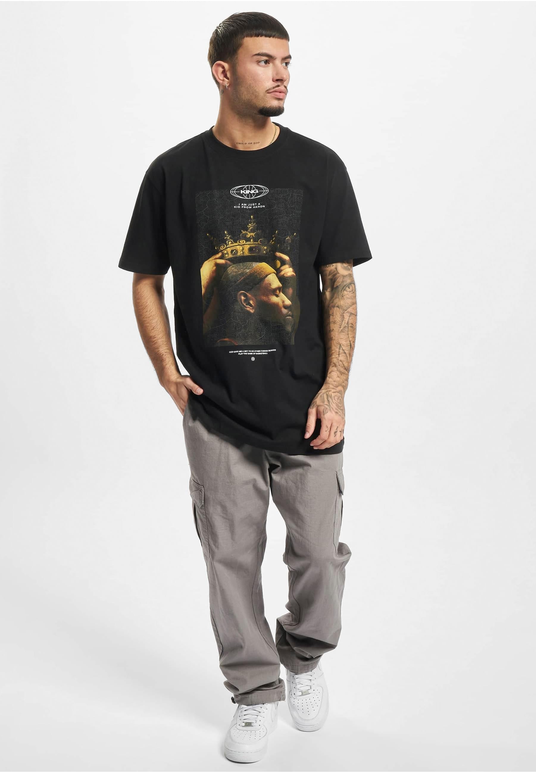 Upscale by Mister Tee Kurzarmshirt »Upscale by Mister Tee Herren Kid from Akron Oversize Tee«, (1 tlg.)