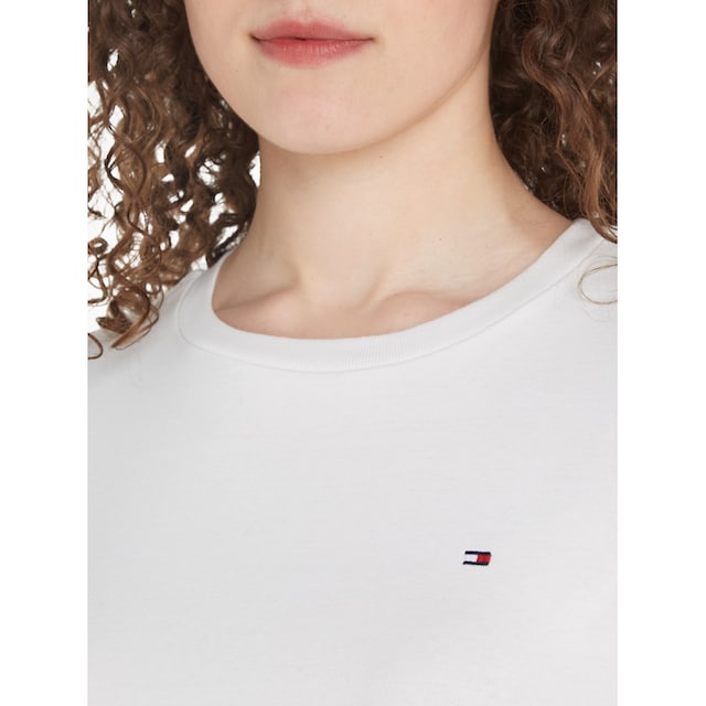 Tommy Hilfiger Stehkragenshirt »NEW CODY SLIM CROP MOCK-NK«, mit  Logostickerei bestellen | BAUR