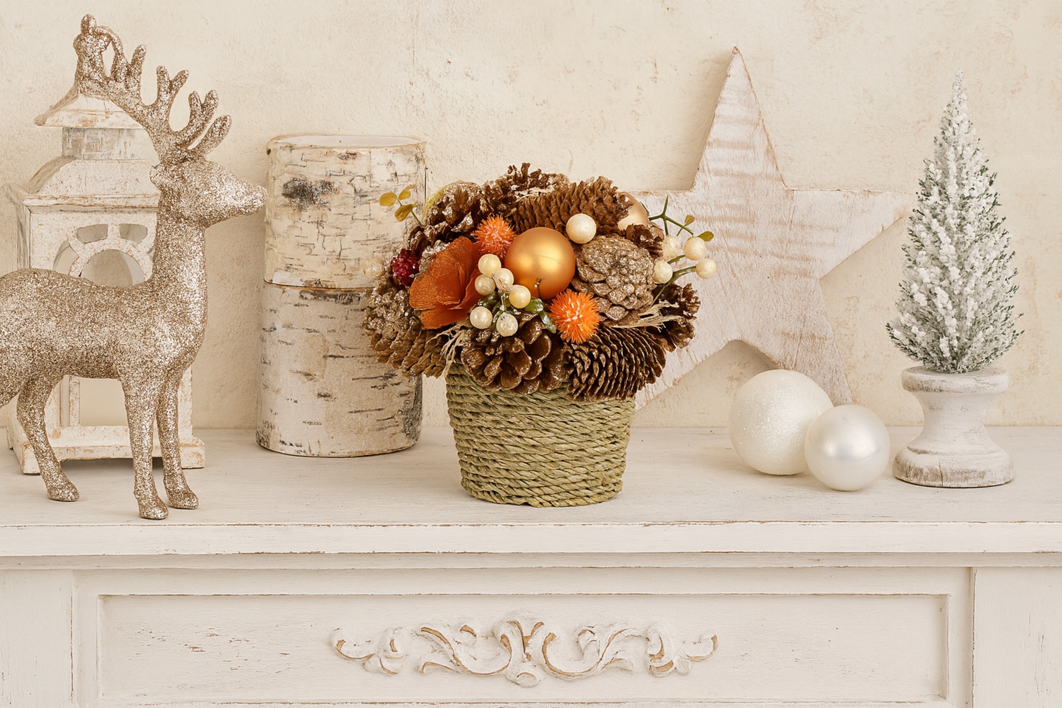 I.GE.A. Kunstblume "Natur-Gesteck Zapfen" Trockenblumen Christbaumkugeln Be günstig online kaufen