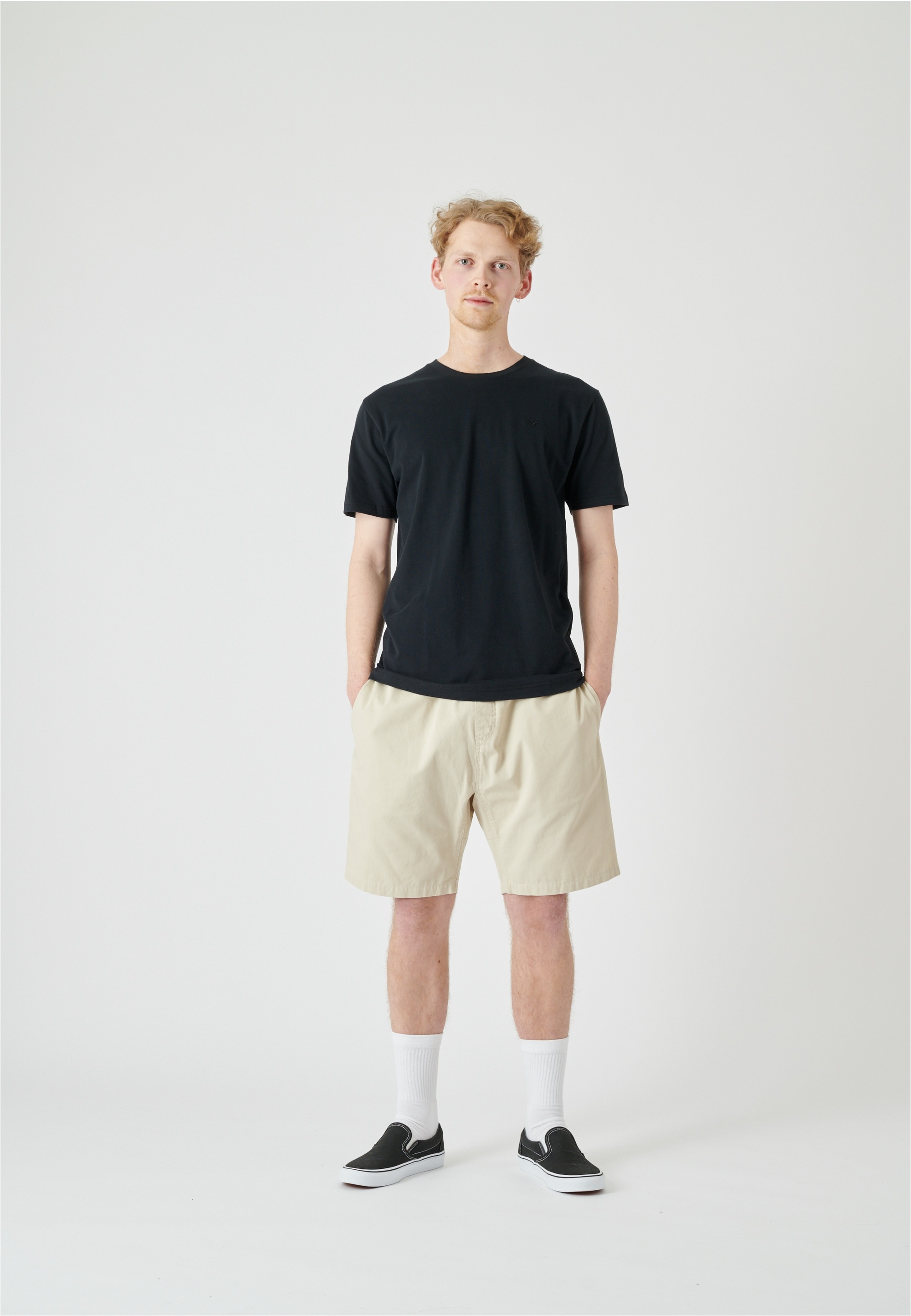 Cleptomanicx T-Shirt »Ligull Regular«, (1 tlg.), mit kleiner Logo-Stickerei