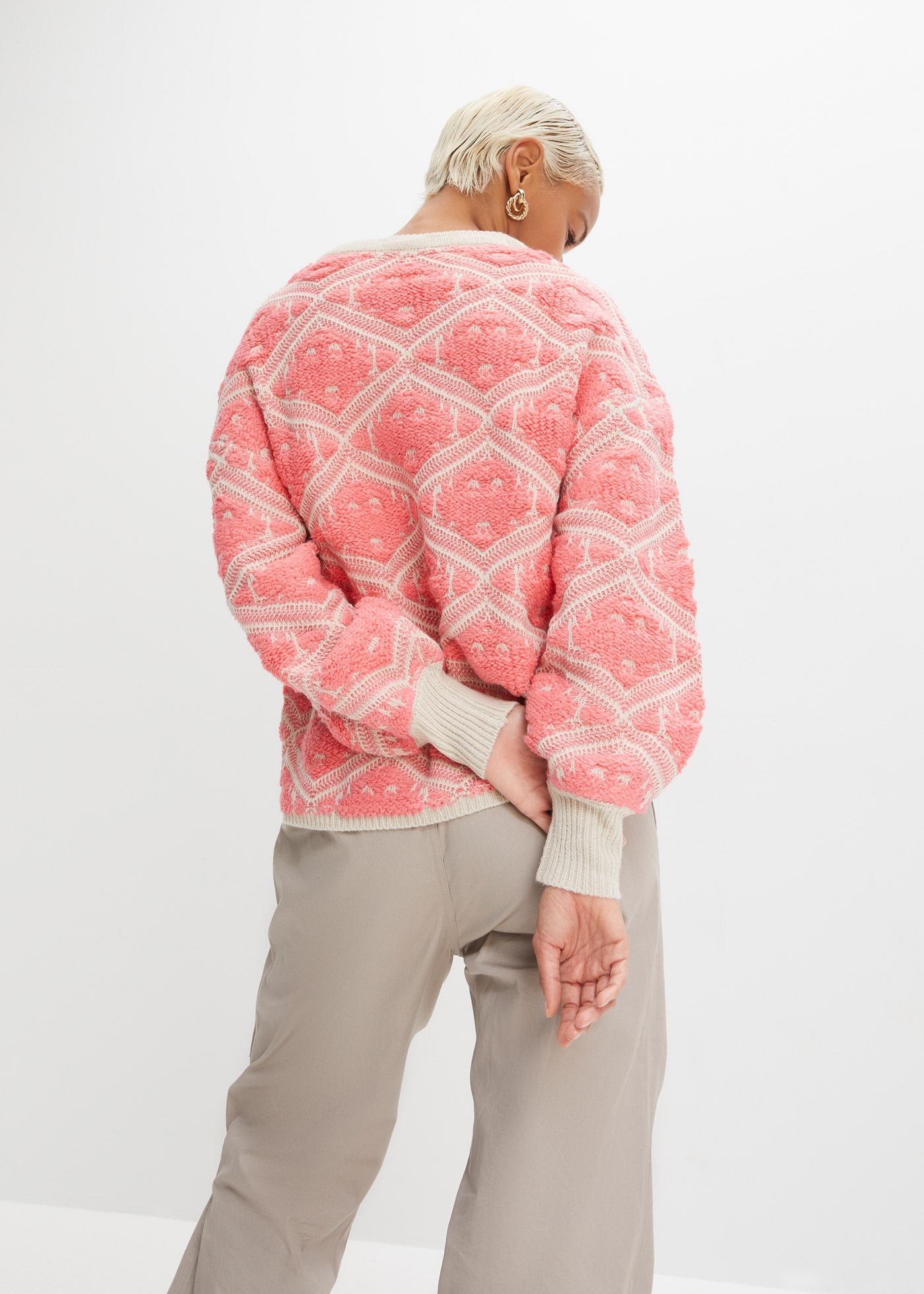 bonprix Strickpullover mit Rundhalsausschnitt, mit Jacquard-Muster, Langarm günstig online kaufen