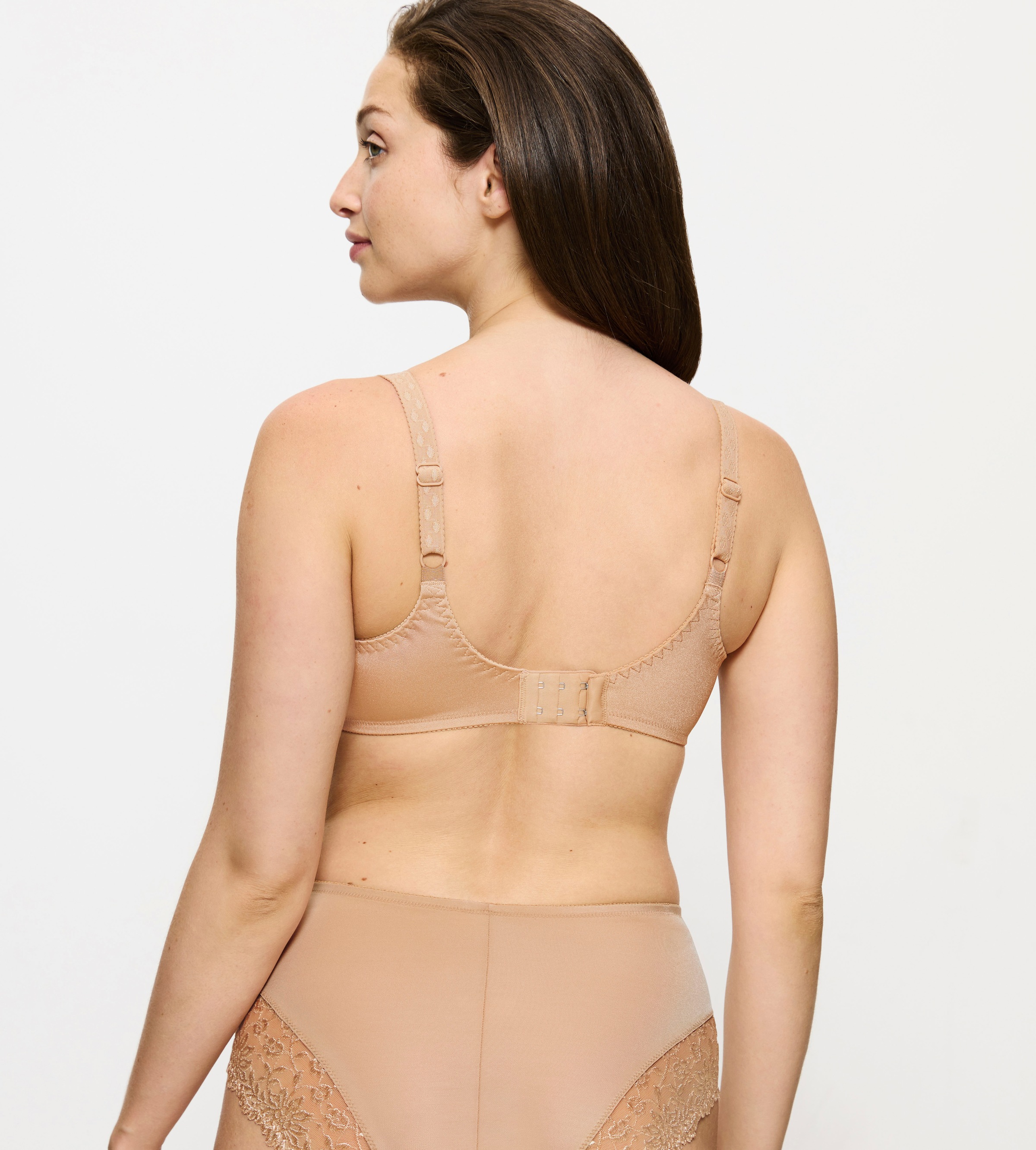 Triumph Minimizer-BH Ladyform Soft Beige 90G 5