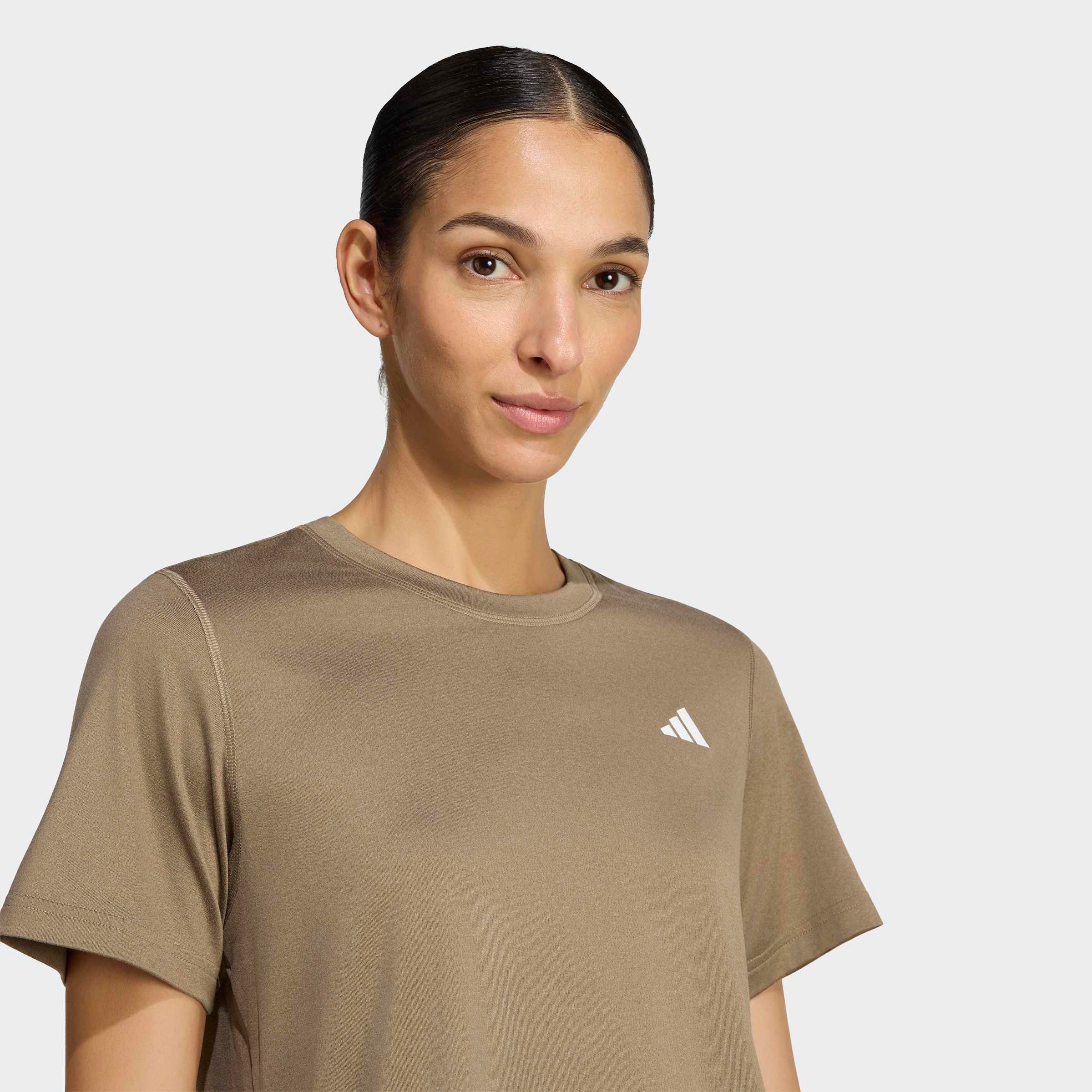 adidas Performance T-Shirt »WORKOUT ESSENTIALS« für Erwachsene, mit Rundhalsausschnitt, ohne Verschluss, aus Polyester