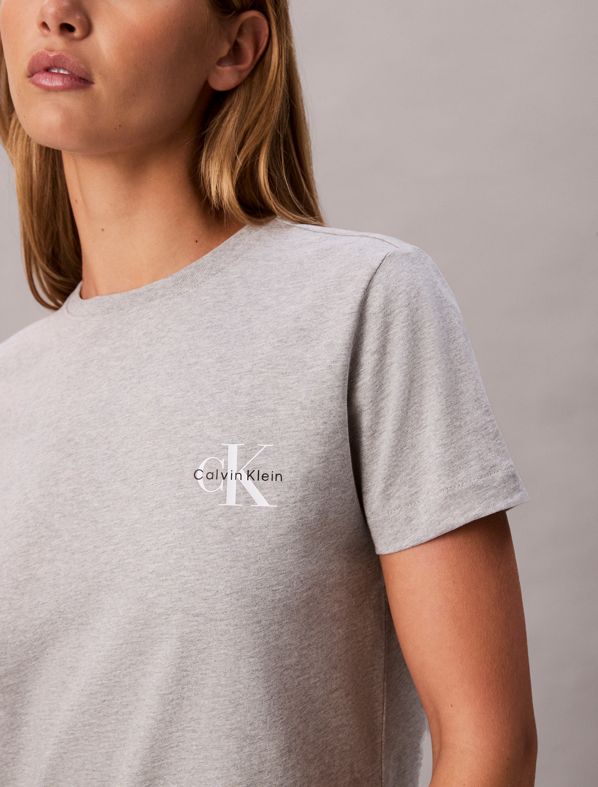 Calvin Klein Jeans T-Shirt »MONOLOGO CN 2 PACK TEE« Packung, 2er-Pack, 2 Stk. , Logoschriftzug