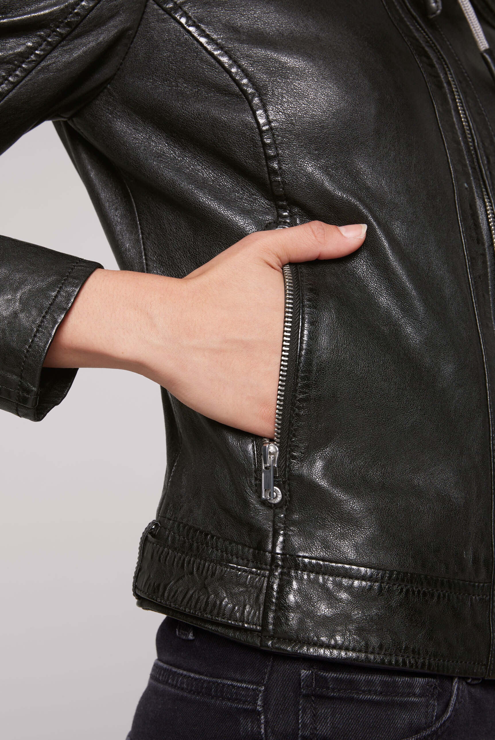 SOCCX Lederjacke, mit Kapuze, mit Druckknopfriegel an den Seiten