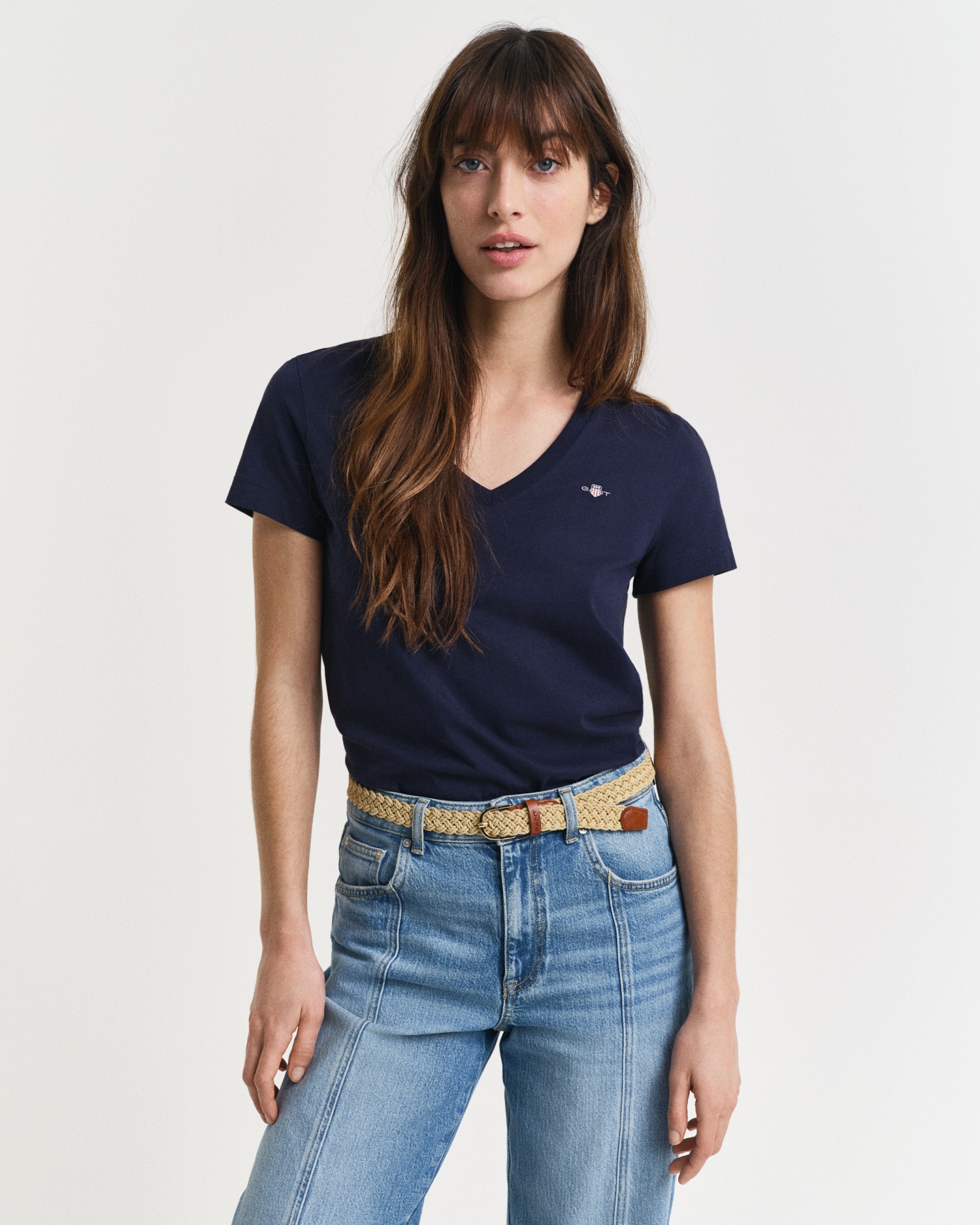 Gant T-Shirt "REG SHIELD KA V-NECK T-SHIRT", mit einer kleinen Logostickere günstig online kaufen