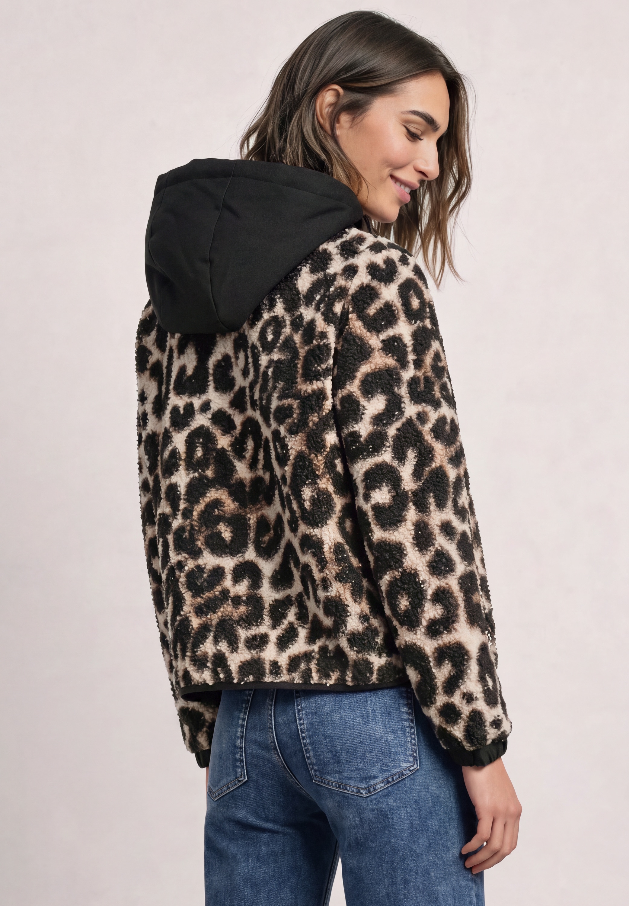 STREET ONE Fellimitatjacke mit Kapuze mit abnehmbarer Kapuze