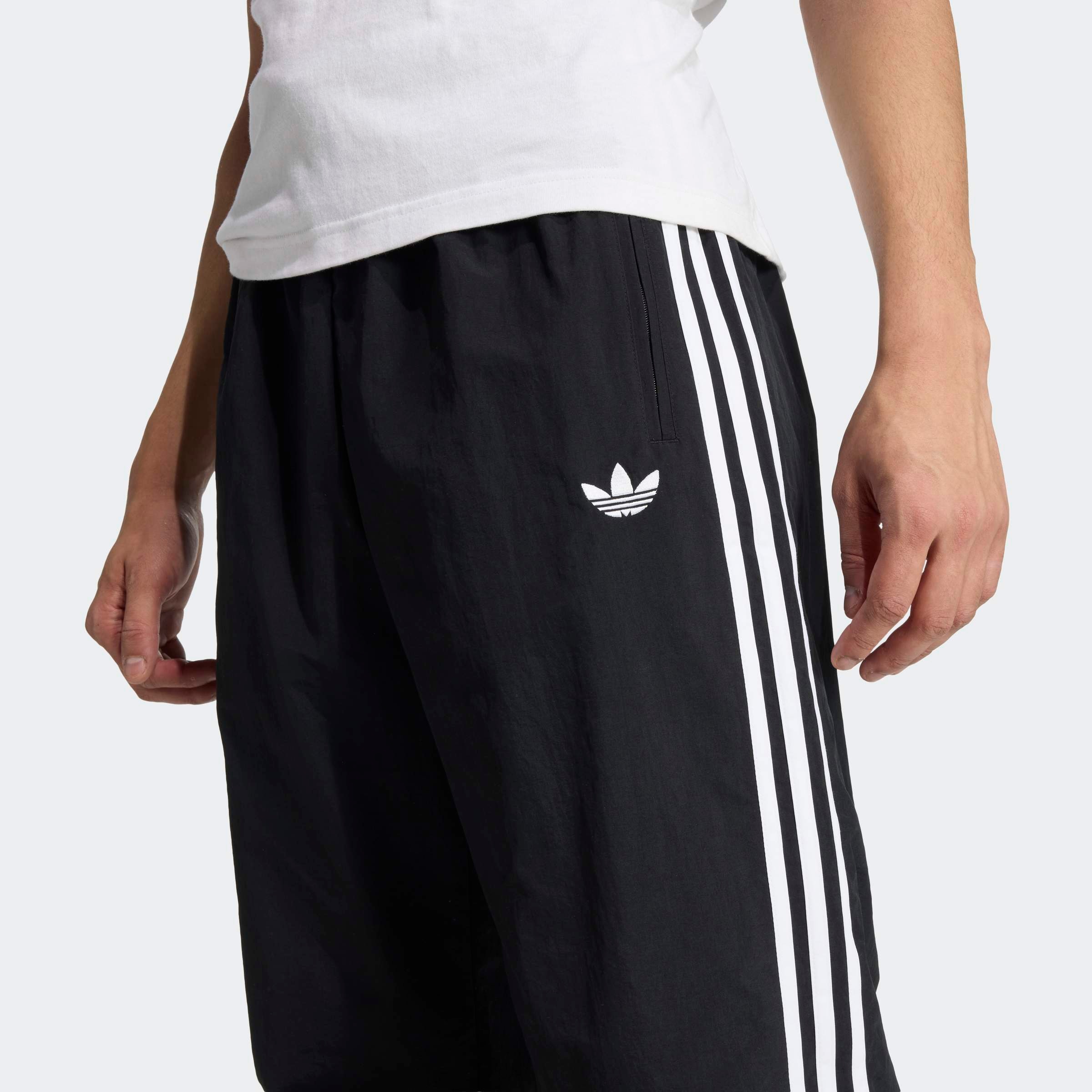 adidas Originals Sporthose »FIREBIRD WVN TP«