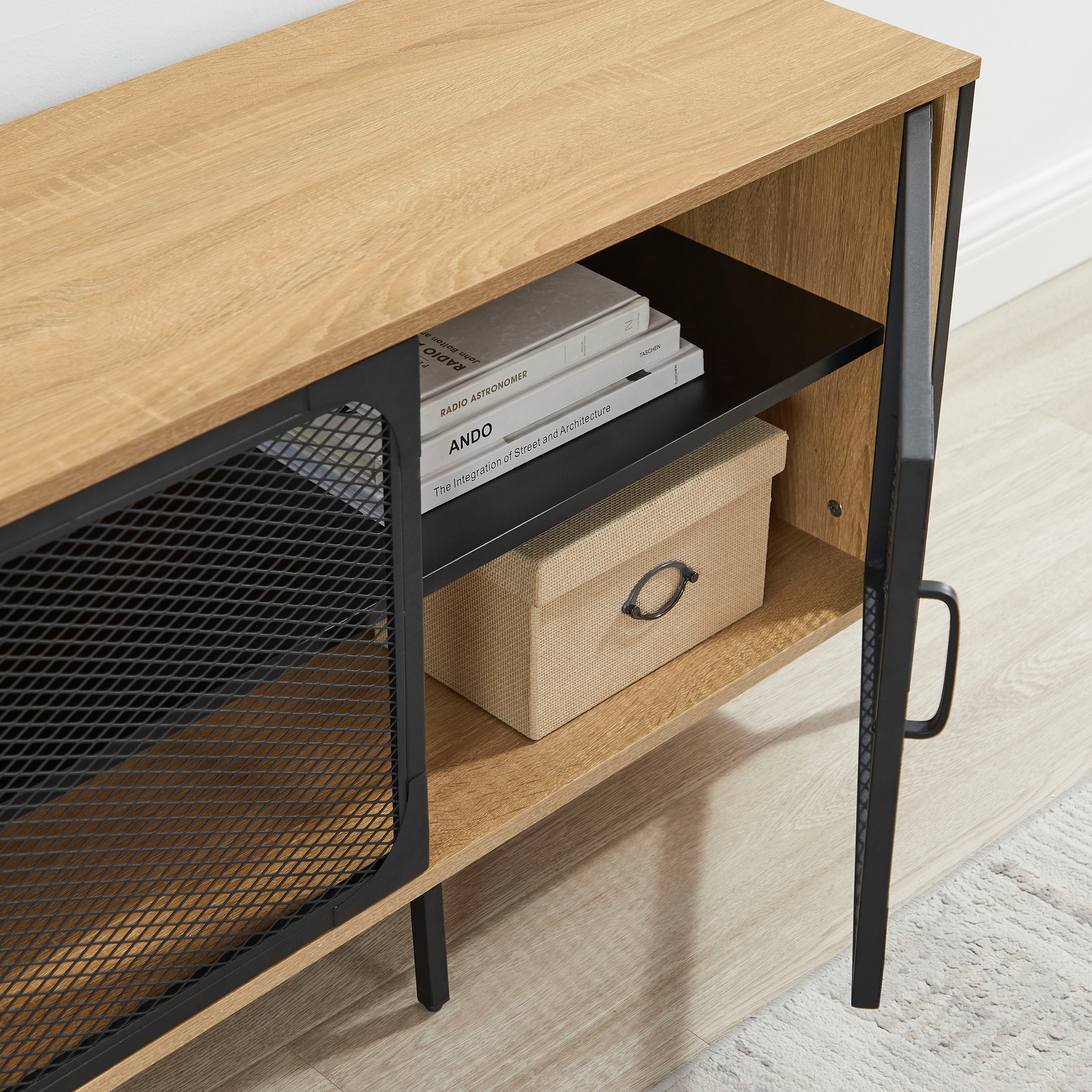 OTTO home TV-Board »Amance«, mit natürlichen ABS-Kanten und langlebigem Metallgestell