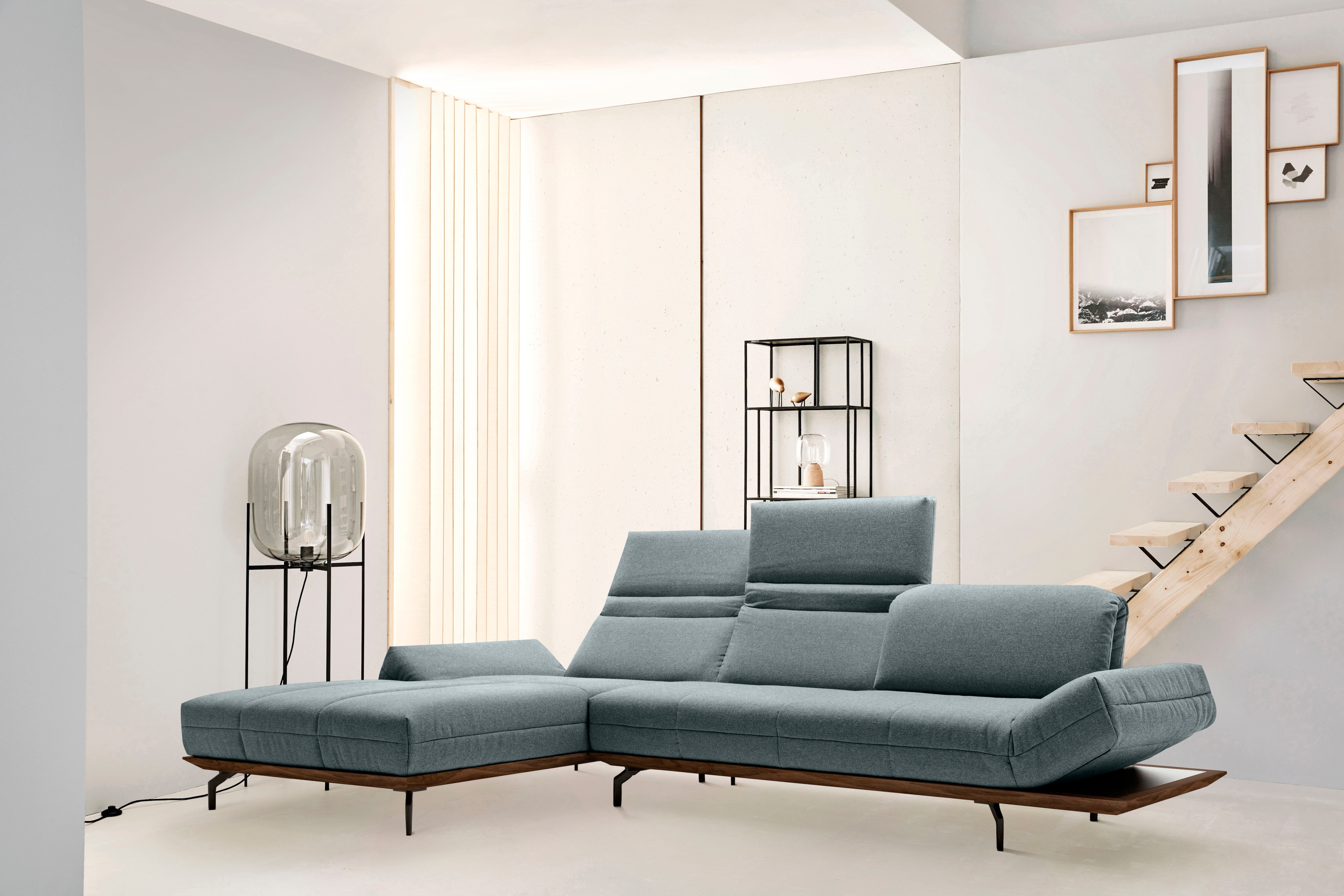 Creation BY ROLF BENZ Ecksofa "CR.420, Designecksofa, L-Form" in 2 Qualitäten, Holzrahmen in Eiche Natur oder Nußbaum, Breite 293 cm