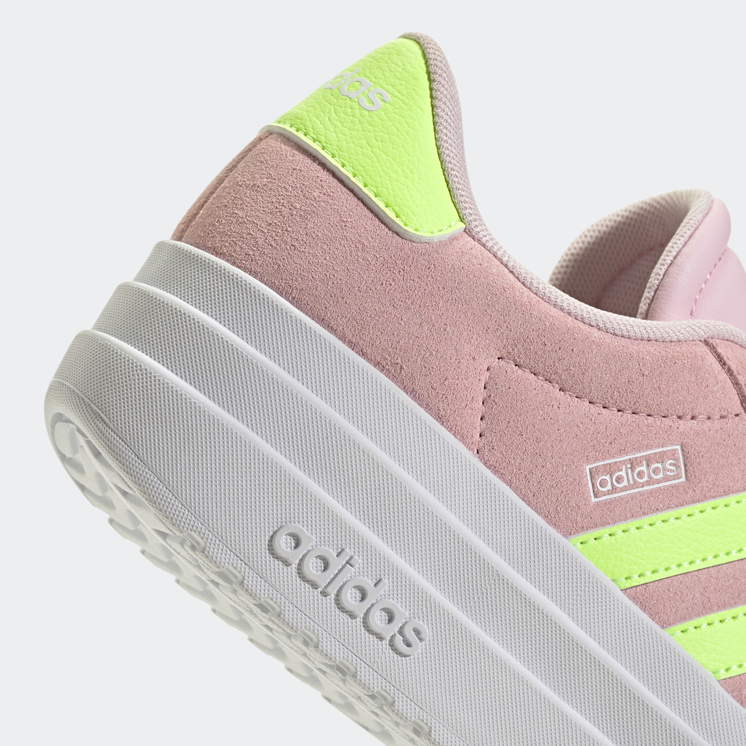 adidas Sportswear Sneaker »VL COURT BOLD LIFESTYLE KIDS«, Design auf den Spuren des adidas Gazelle Bold