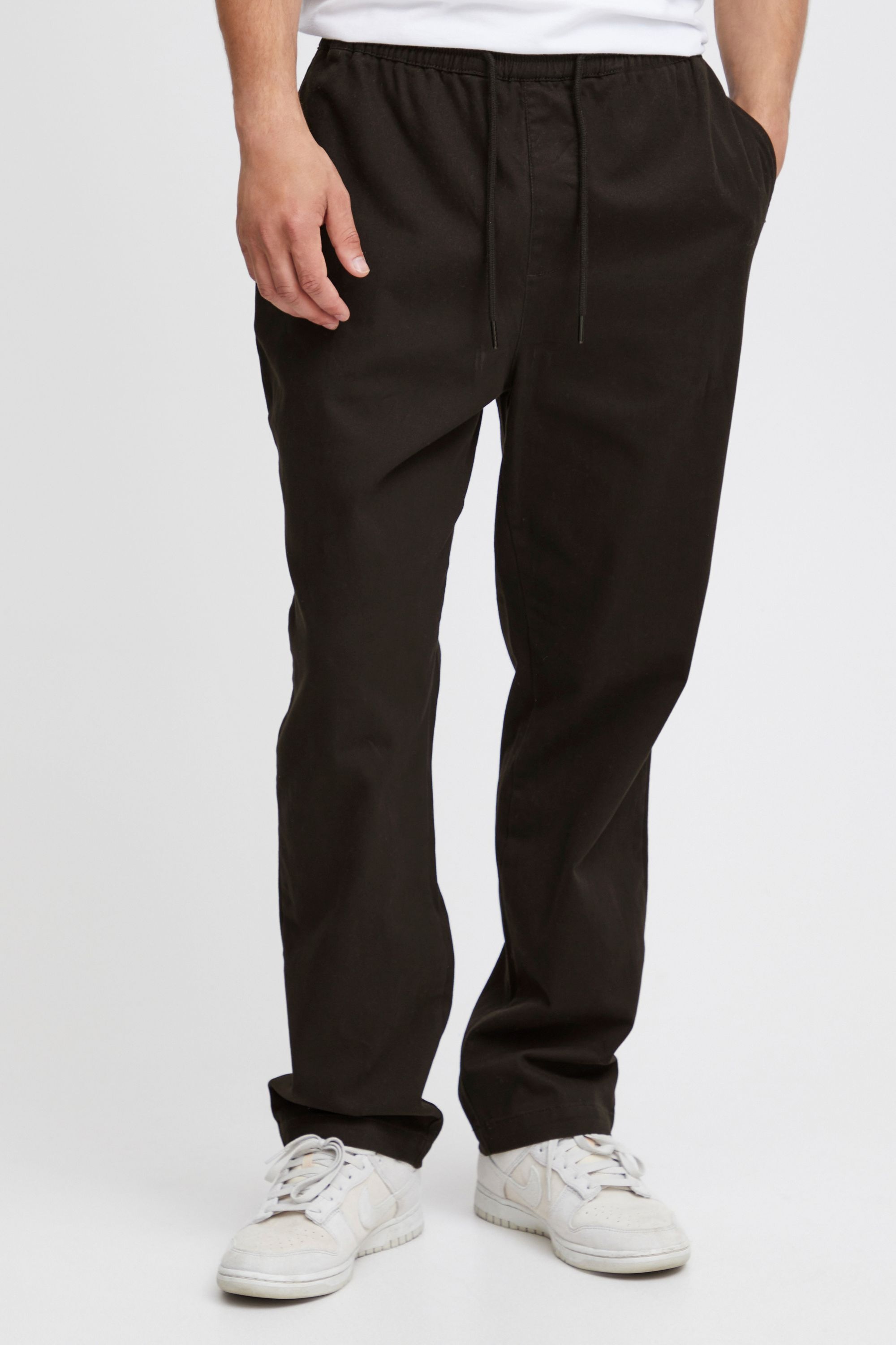 !Solid Chinohose »Chinohose SDGinte«