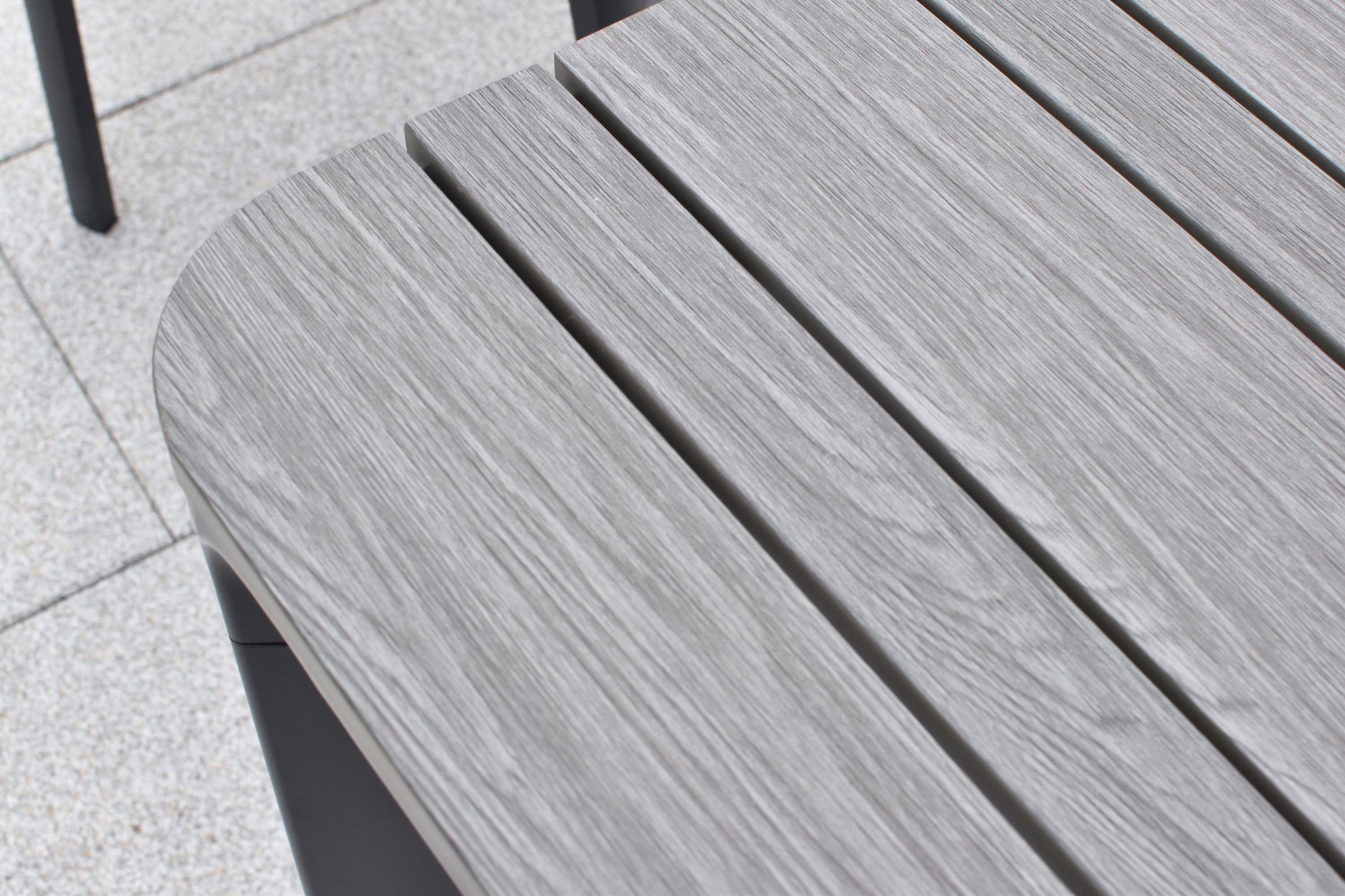 MERXX Garten-Essgruppe »Pisa« Set, 5 tlg. inkl. 4 Stapelsessel, 1 Tisch