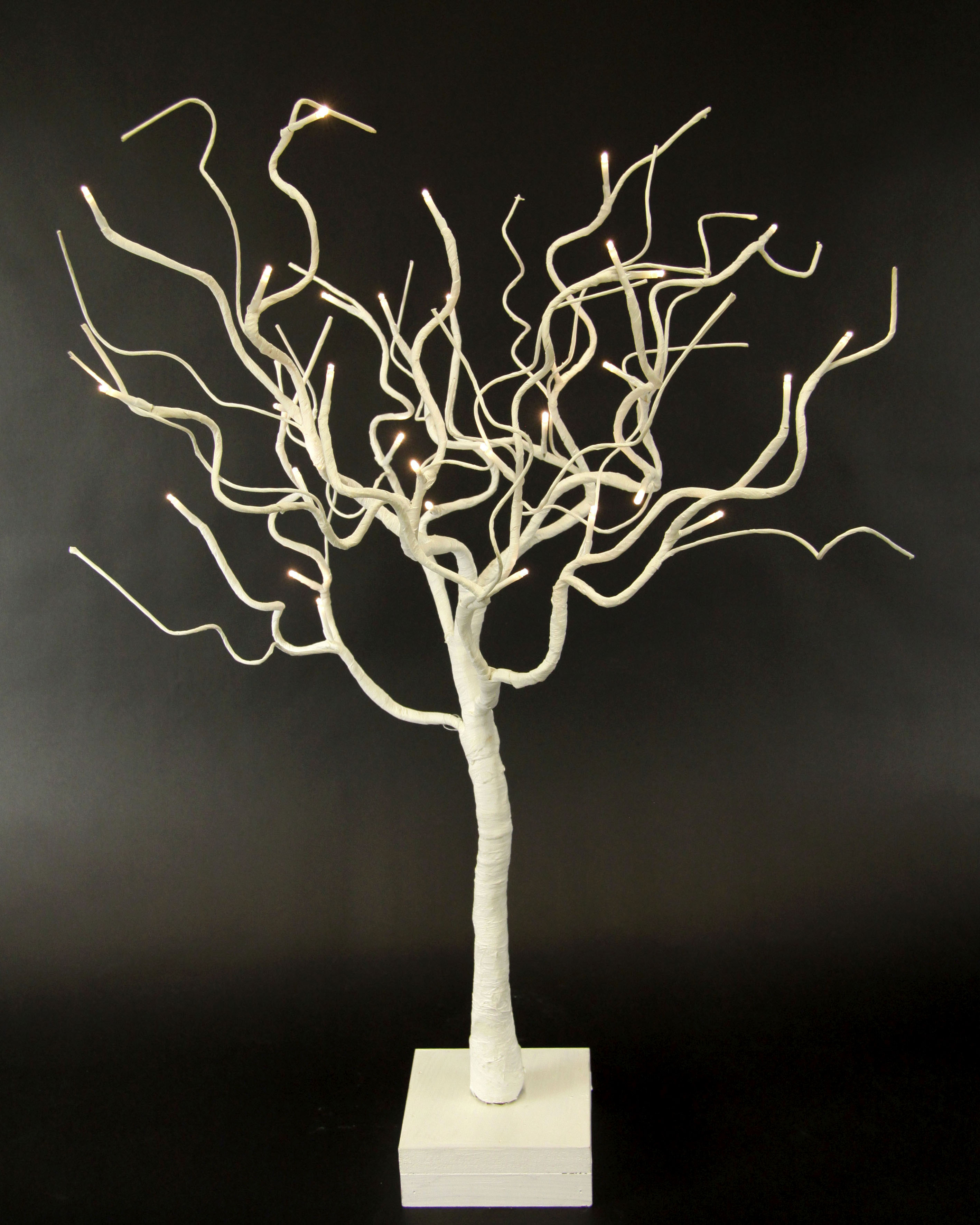 I.GE.A. "Künstlicher Weihnachtsbaum, Weihnachtsdeko" Kunstbaum mit Schnee und Beleuchtung, auf Holzfuß, Höhe 70 cm