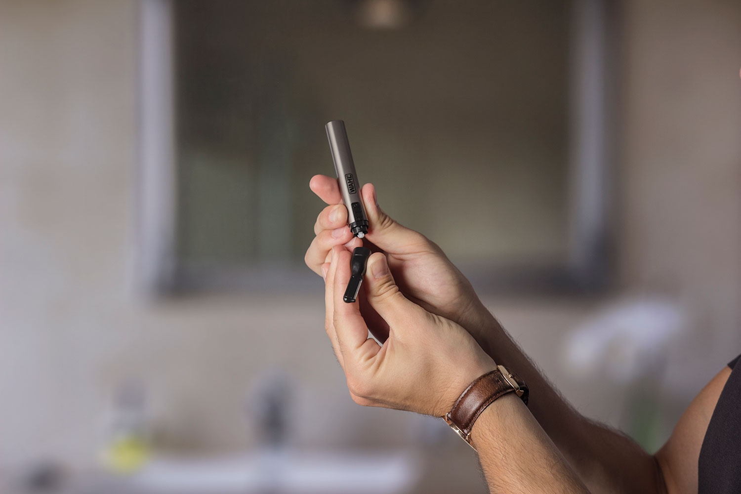 Wahl Nasen- und Ohrhaartrimmer »Micro Groomsman«, 4 Aufsätze