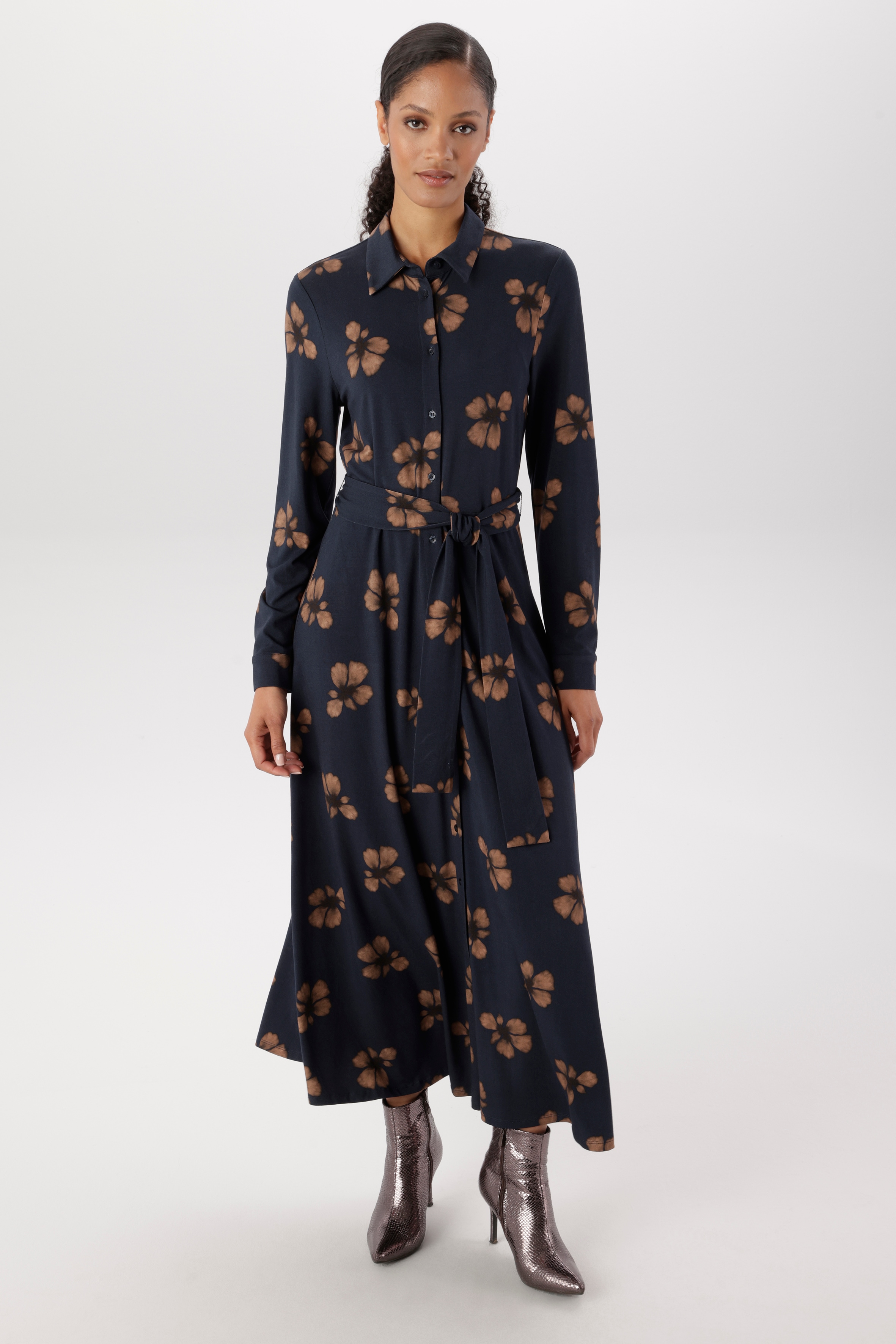 Aniston SELECTED Midikleid mit Blumenblüten-Print und abnehmbaren Bindeband - NEUE KOLLEKTION