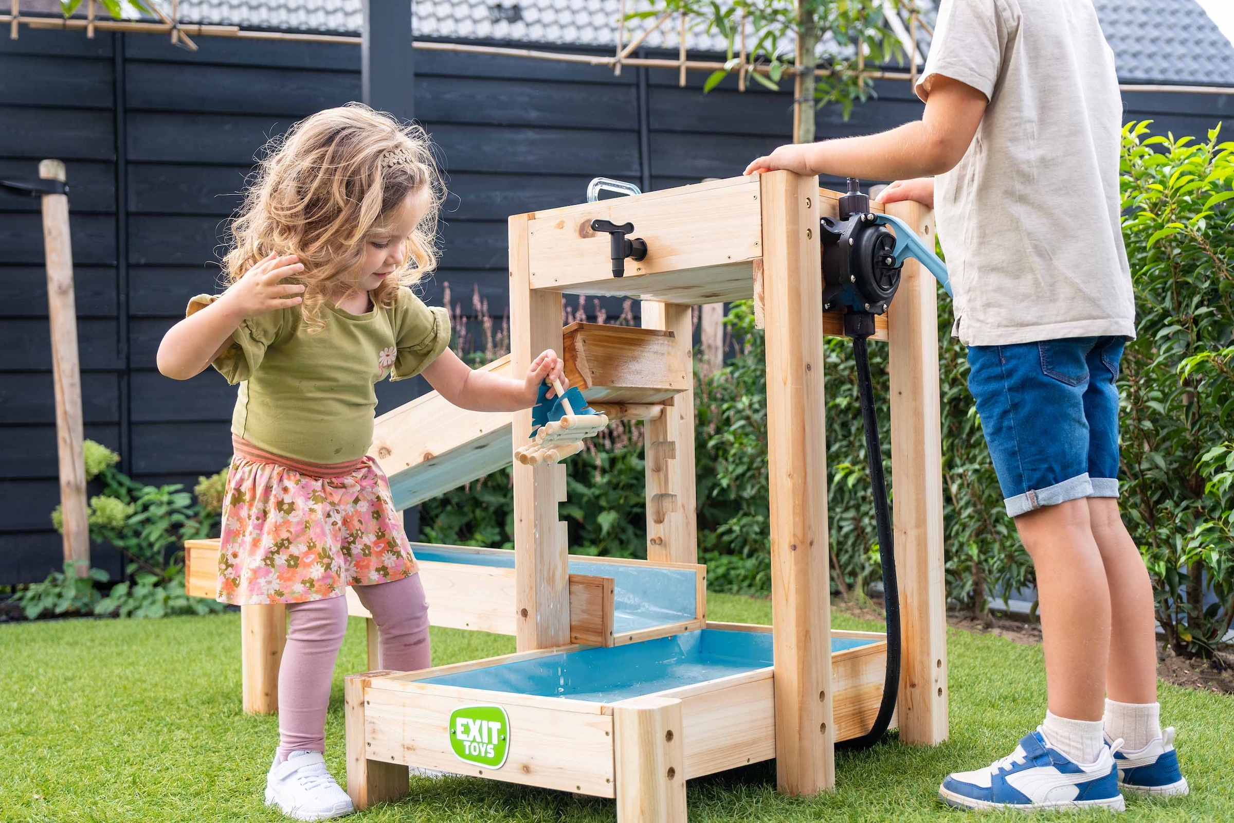 EXIT Wasserbahn »AquaFlow 200« Dieses Produkt besteht aus FSC®-zertifiziertem Material.