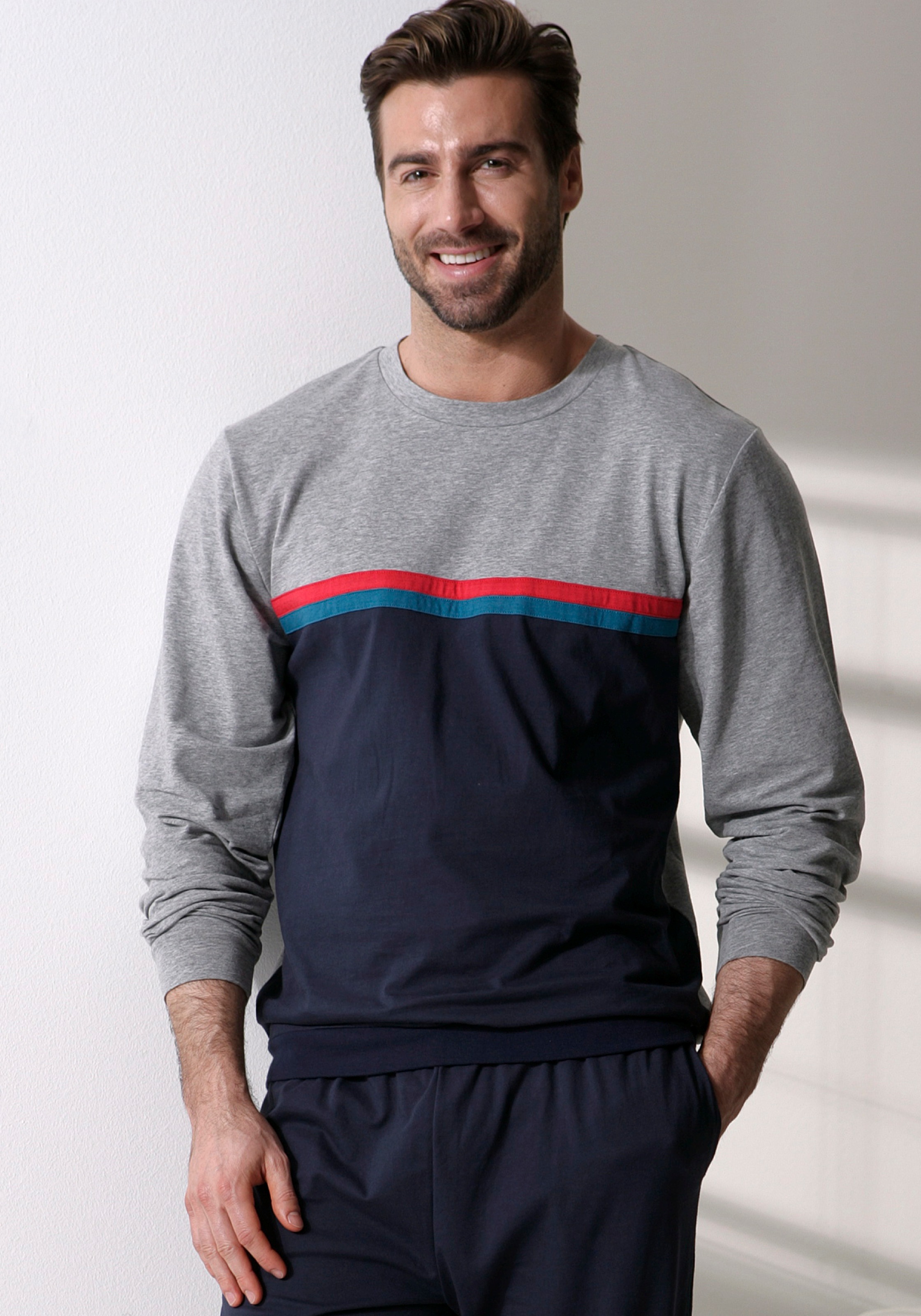 le jogger Pyjama 1 Stück, 2 tlg. Schlafanzug in langer Form mit kontrastfar günstig online kaufen