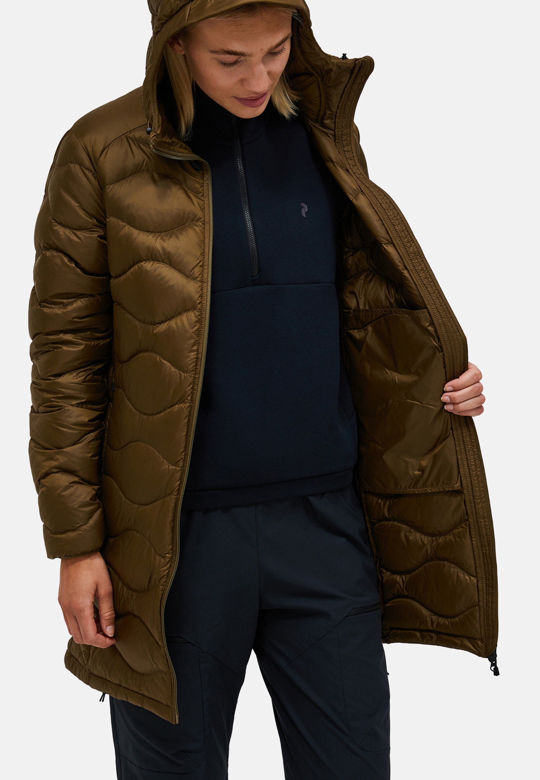 Peak Performance Daunenmantel »W Helium Down Parka« mit sportivem Design