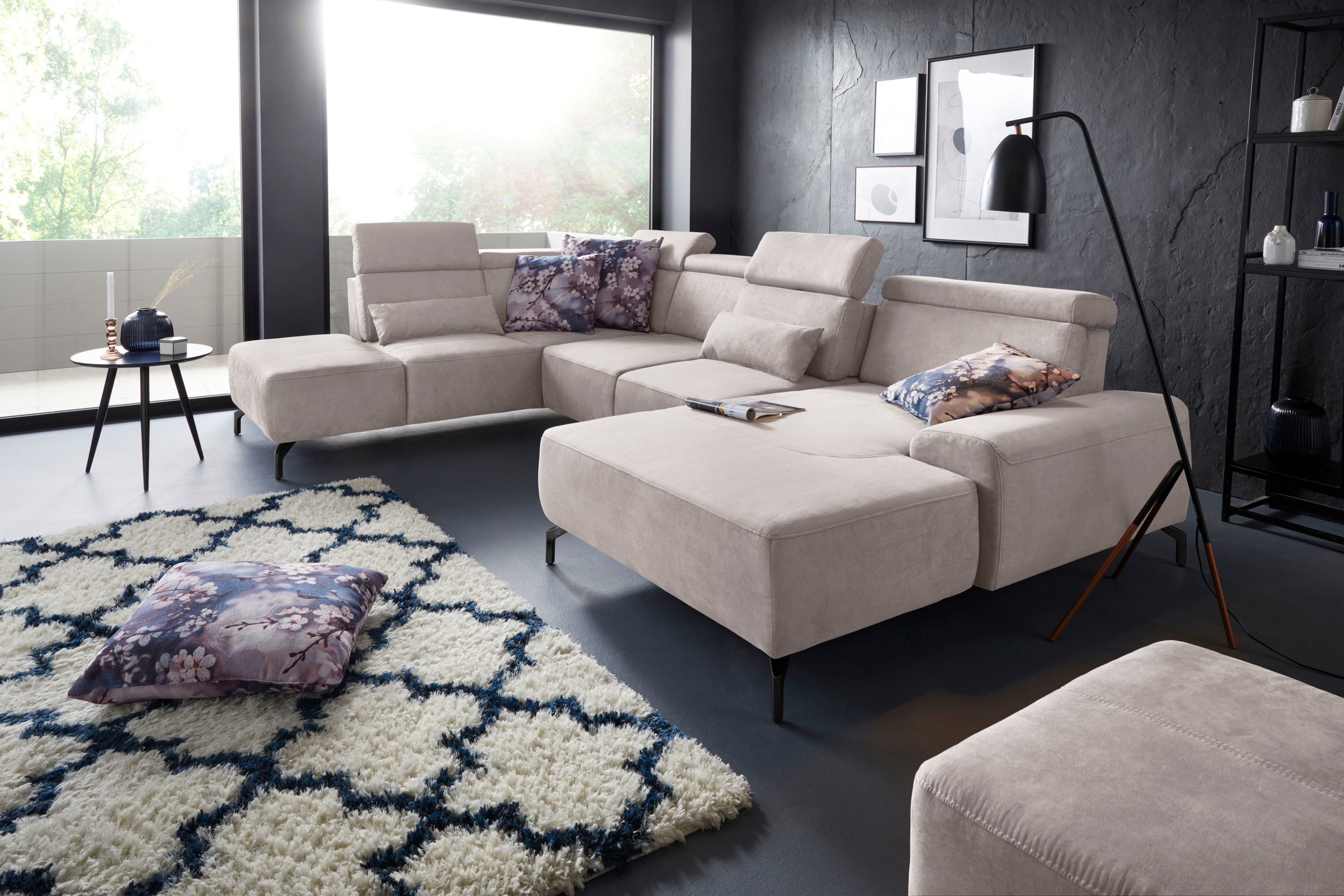 sit&more Wohnlandschaft "Gizeh U-Form" 15 cm Fußhöhe, inklusive Sitztiefenverstellung und Kopfteilverstellung